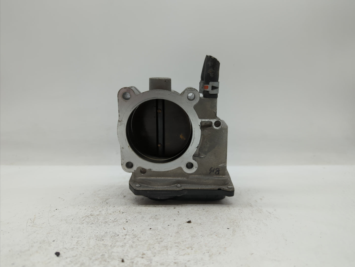 2007-2016 Toyota Sienna Throttle Body P/N:22030-0P050 22030-31030 Fits OEM Used Auto Parts - Oemusedautoparts1.com