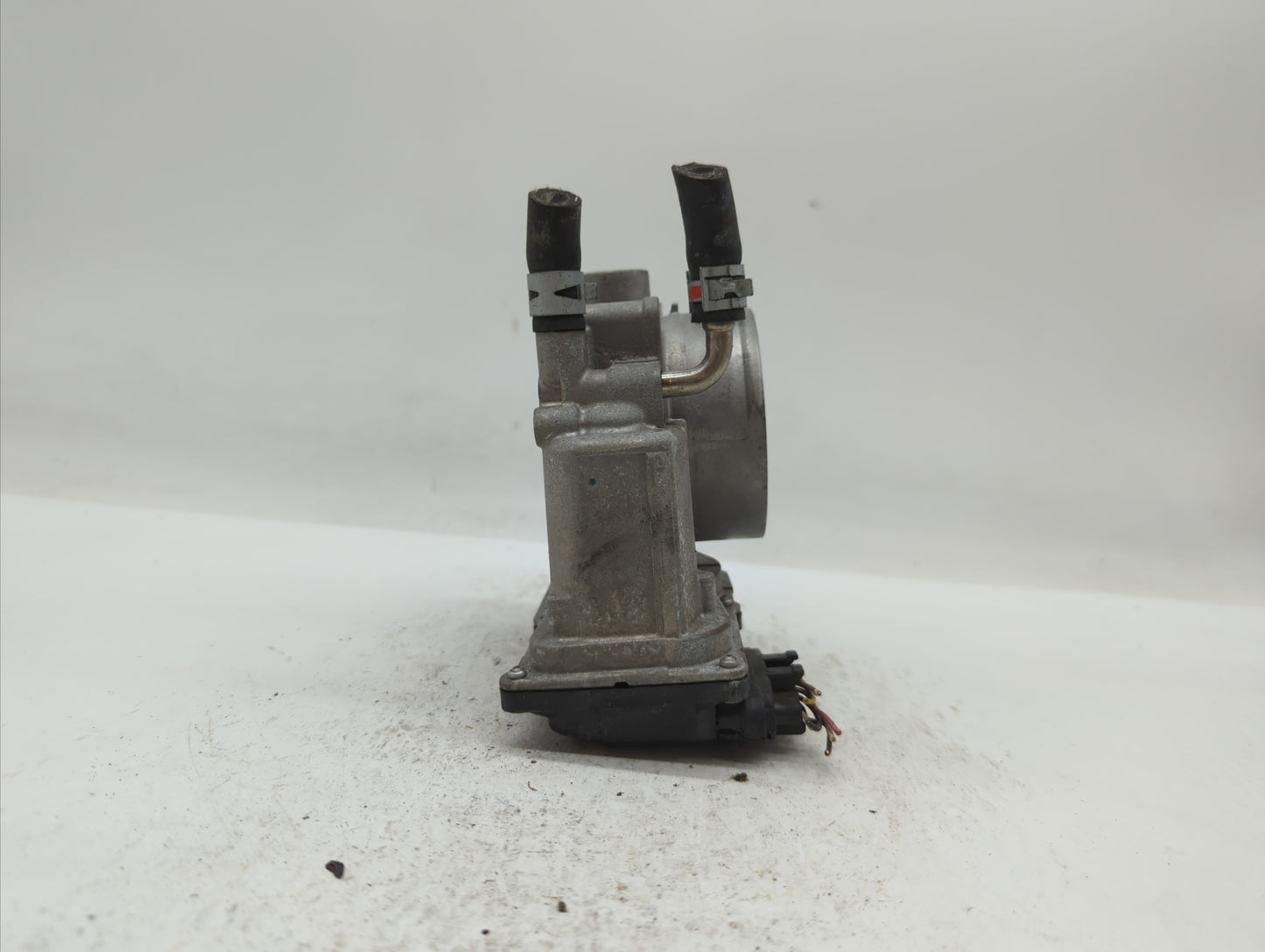 2007-2016 Toyota Sienna Throttle Body P/N:22030-0P050 22030-31030 Fits OEM Used Auto Parts - Oemusedautoparts1.com