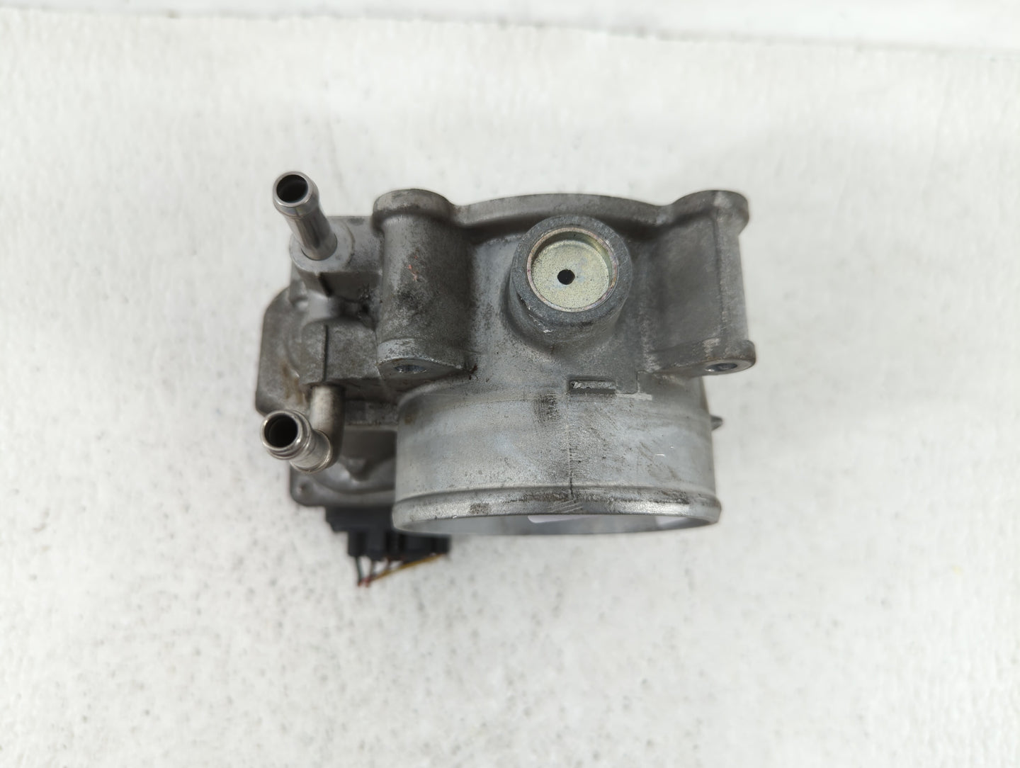 2007-2016 Toyota Sienna Throttle Body P/N:22030-0P050 22030-31030 Fits OEM Used Auto Parts - Oemusedautoparts1.com