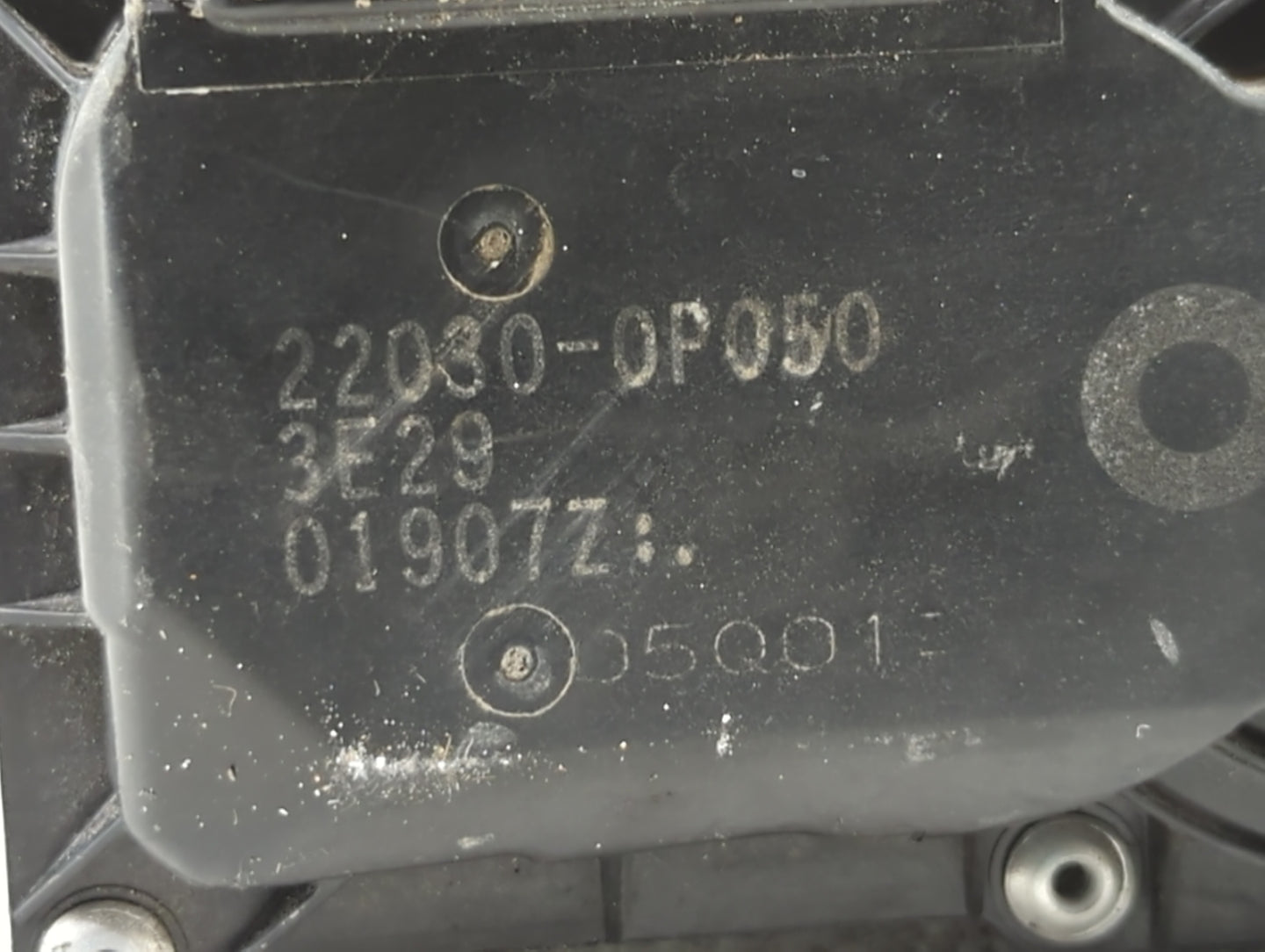 2007-2016 Toyota Sienna Throttle Body P/N:22030-0P050 22030-31030 Fits OEM Used Auto Parts - Oemusedautoparts1.com