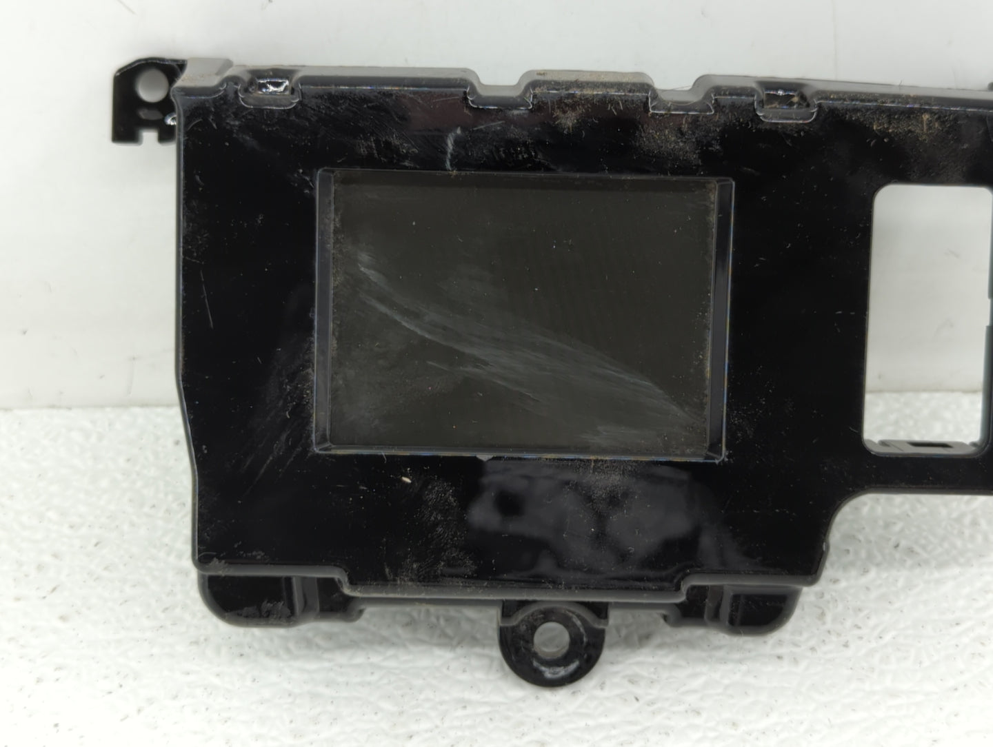 2011-2014 Toyota Sienna Information Display Screen - Oemusedautoparts1.com