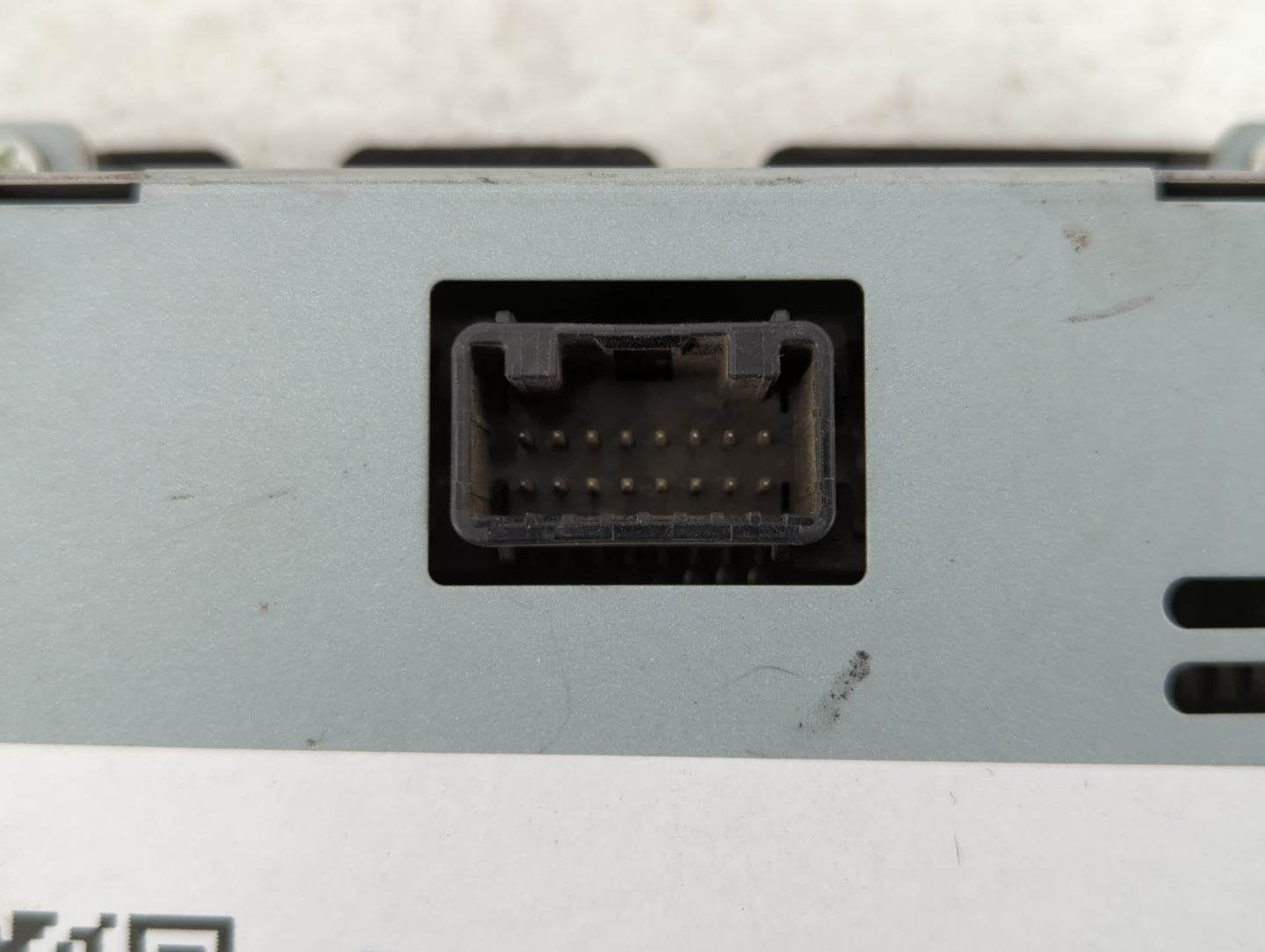 2011-2014 Toyota Sienna Information Display Screen - Oemusedautoparts1.com