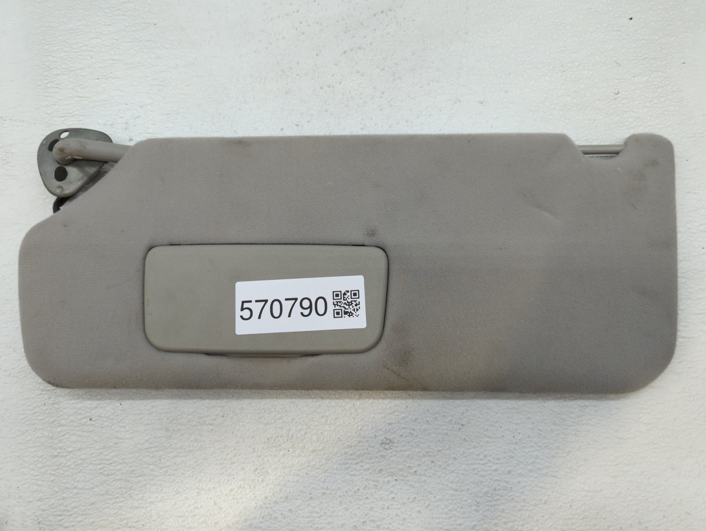 2011-2014 Toyota Sienna Sun Visor Shade Replacement Driver Left Mirror Fits Fits 2011 2012 2013 2014 OEM Used Auto Parts - O