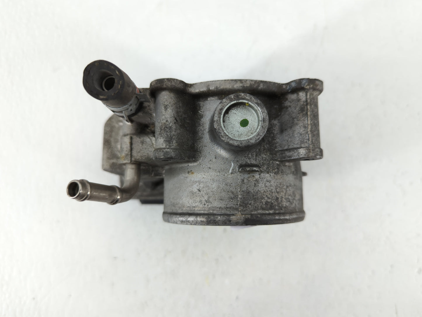 2007-2016 Toyota Sienna Throttle Body P/N:22030-0P050 Fits OEM Used Auto Parts - Oemusedautoparts1.com