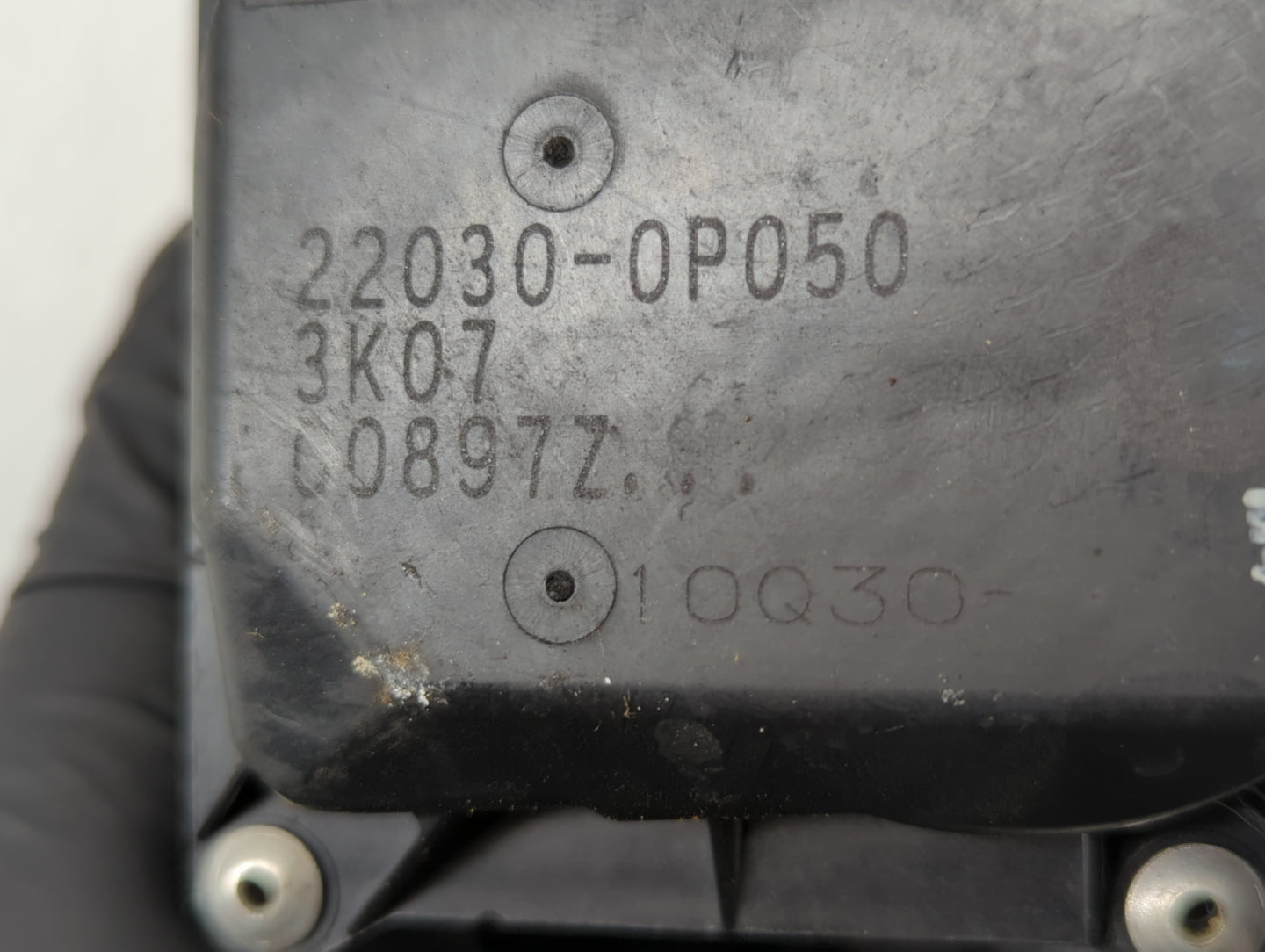 2007-2016 Toyota Sienna Throttle Body P/N:22030-0P050 Fits OEM Used Auto Parts - Oemusedautoparts1.com