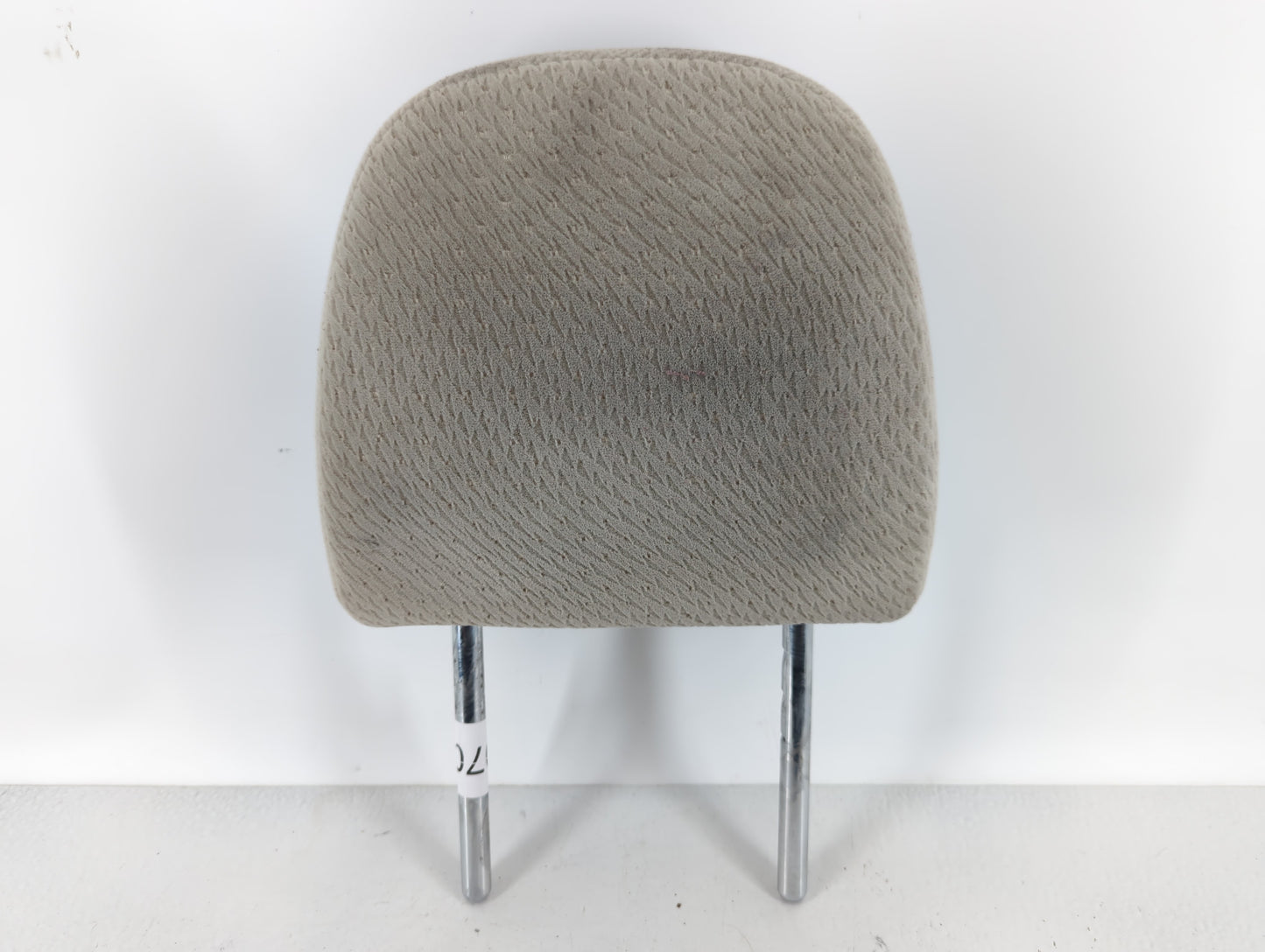 2014 Toyota Sienna Headrest Head Rest Front Driver Passenger Seat Fits OEM Used Auto Parts - Oemusedautoparts1.com