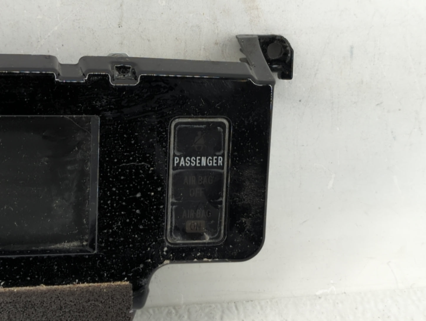 2011-2014 Toyota Sienna Am Fm Cd Player Radio Receiver - Oemusedautoparts1.com
