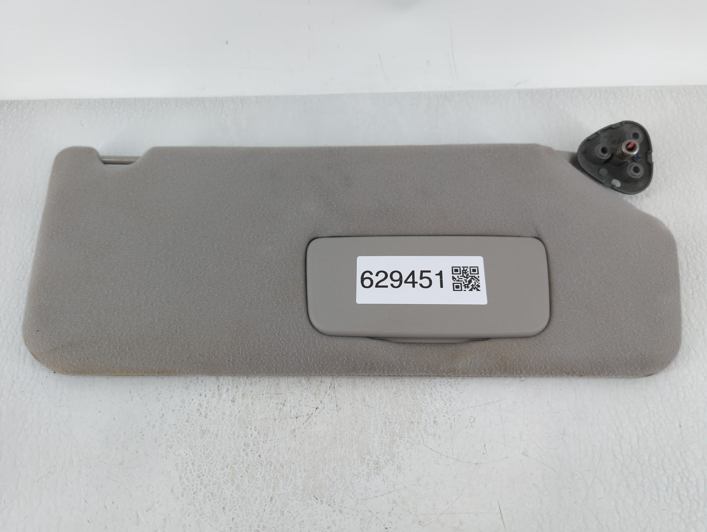 2011-2014 Toyota Sienna Sun Visor Shade Replacement Passenger Right Mirror Fits Fits 2011 2012 2013 2014 OEM Used Auto Parts