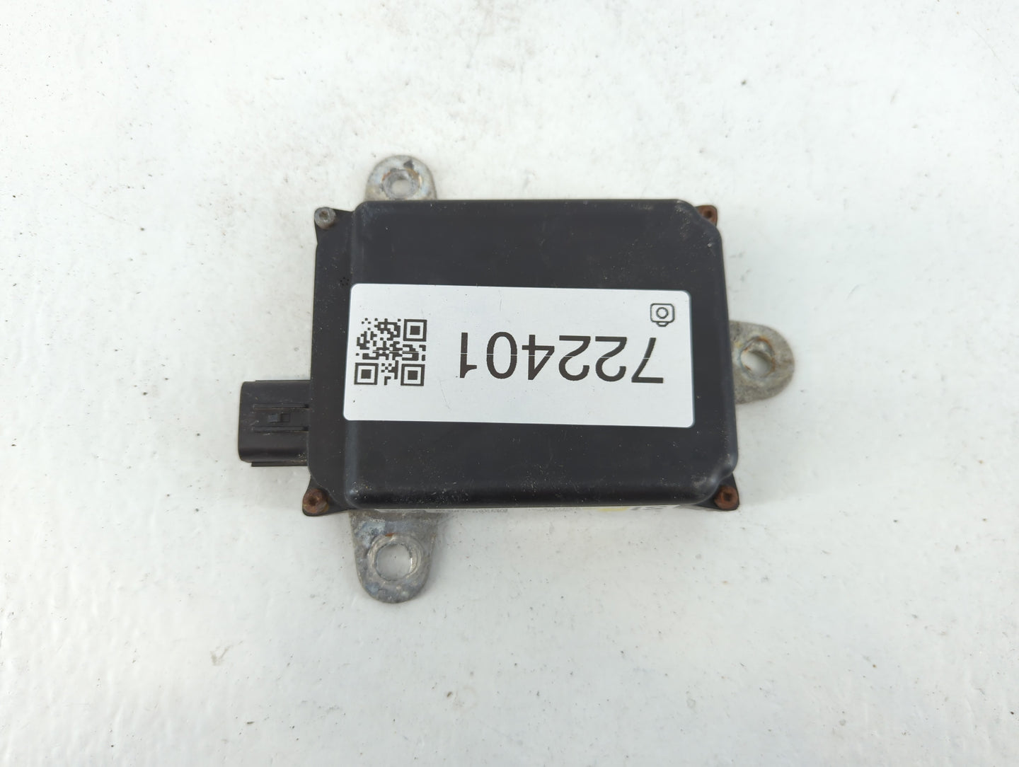 2013-2014 Toyota Sienna Back Up Sensor Backup Camera - Oemusedautoparts1.com