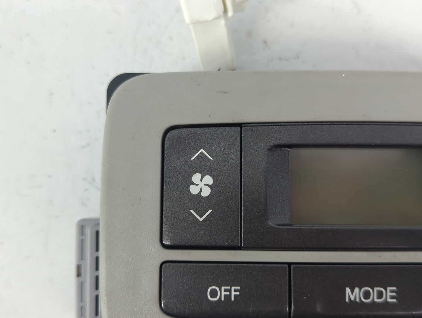 2011-2014 Toyota Sienna Climate Control Module Temperature AC/Heater Replacement P/N:75D875 55900-08150-B0 Fits OEM Used Aut