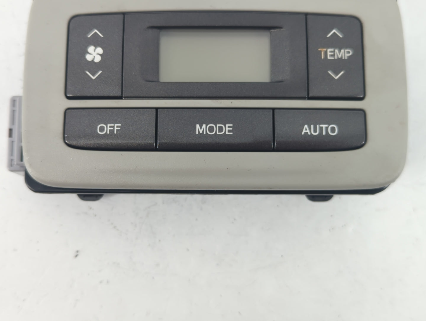 2011-2014 Toyota Sienna Climate Control Module Temperature AC/Heater Replacement P/N:75D875 55900-08150-B0 Fits OEM Used Aut