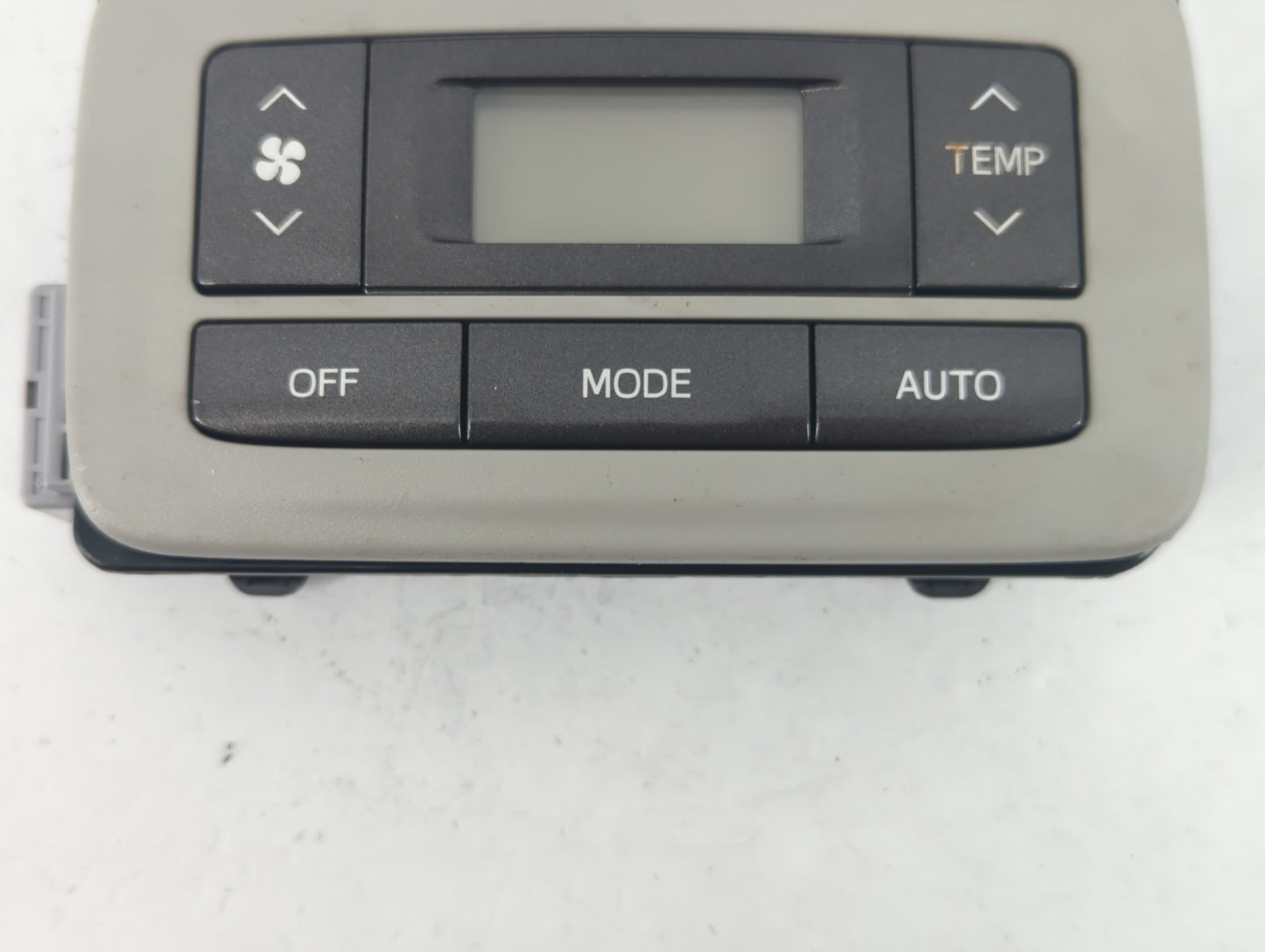 2011-2014 Toyota Sienna Climate Control Module Temperature AC/Heater Replacement P/N:75D875 55900-08150-B0 Fits OEM Used Aut
