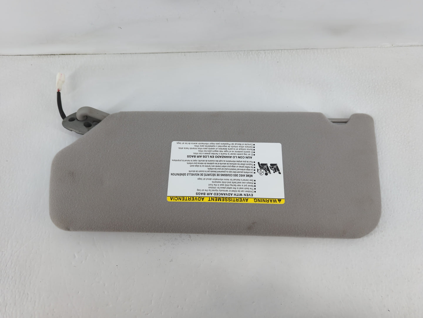 2011-2014 Toyota Sienna Sun Visor Shade Replacement Passenger Right Mirror Fits Fits 2011 2012 2013 2014 OEM Used Auto Parts
