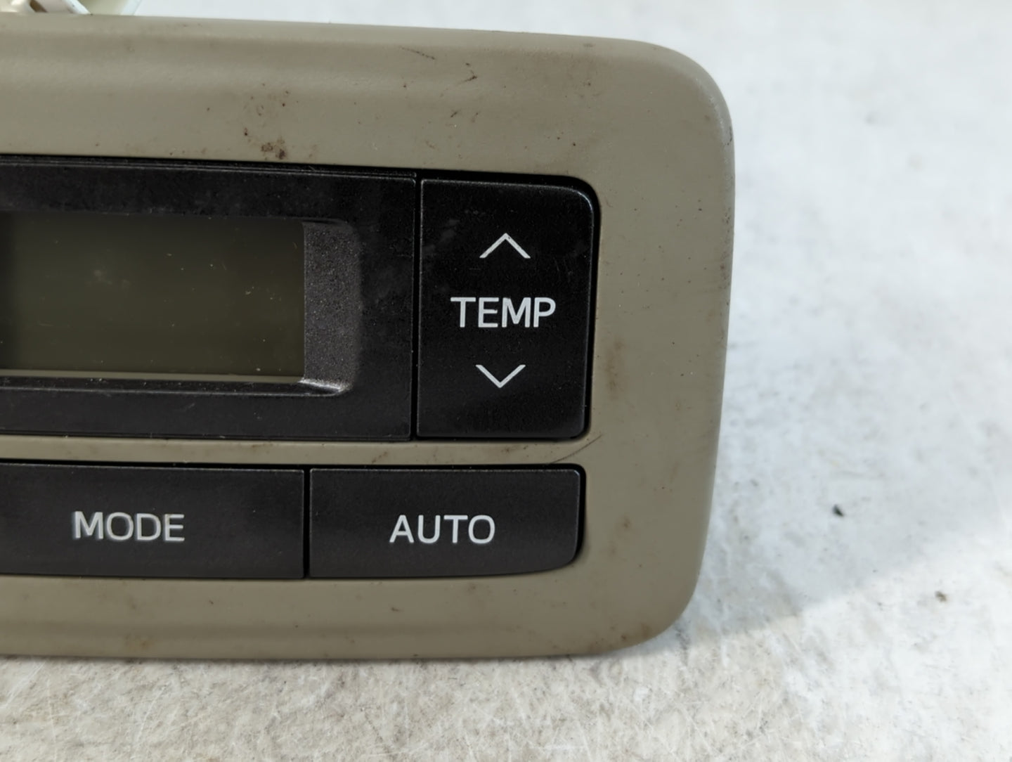 2011-2014 Toyota Sienna Climate Control Module Temperature AC/Heater Replacement P/N:PA6-GF30<2 75D875 Fits OEM Used Auto Pa