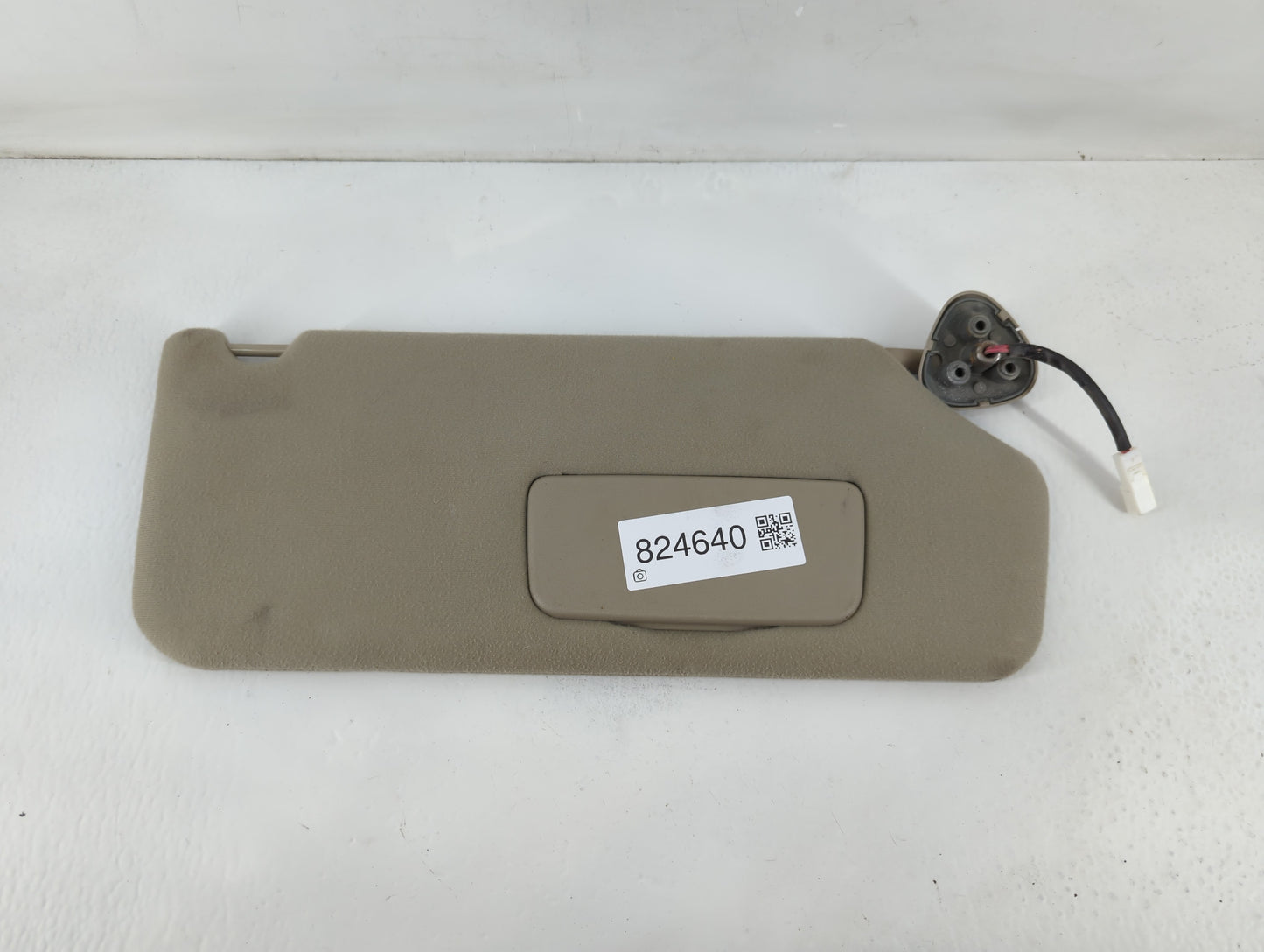 2011-2014 Toyota Sienna Sun Visor Shade Replacement Passenger Right Mirror Fits Fits 2011 2012 2013 2014 OEM Used Auto Parts