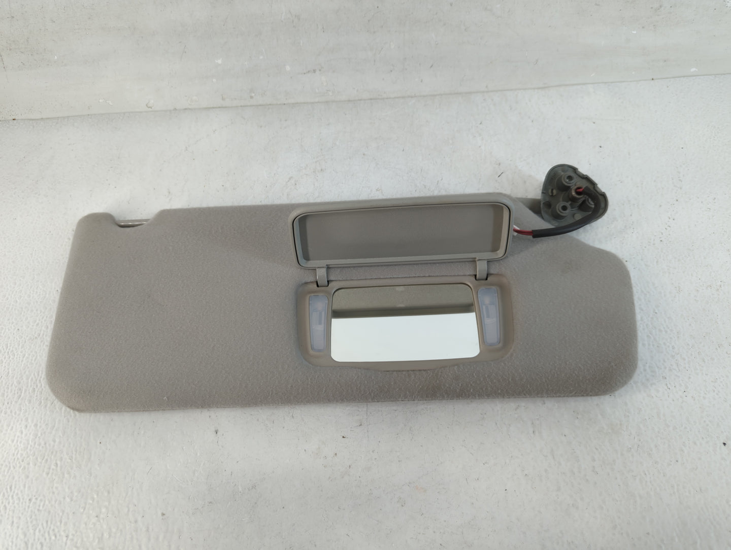2011-2014 Toyota Sienna Sun Visor Shade Replacement Passenger Right Mirror Fits Fits 2011 2012 2013 2014 OEM Used Auto Parts