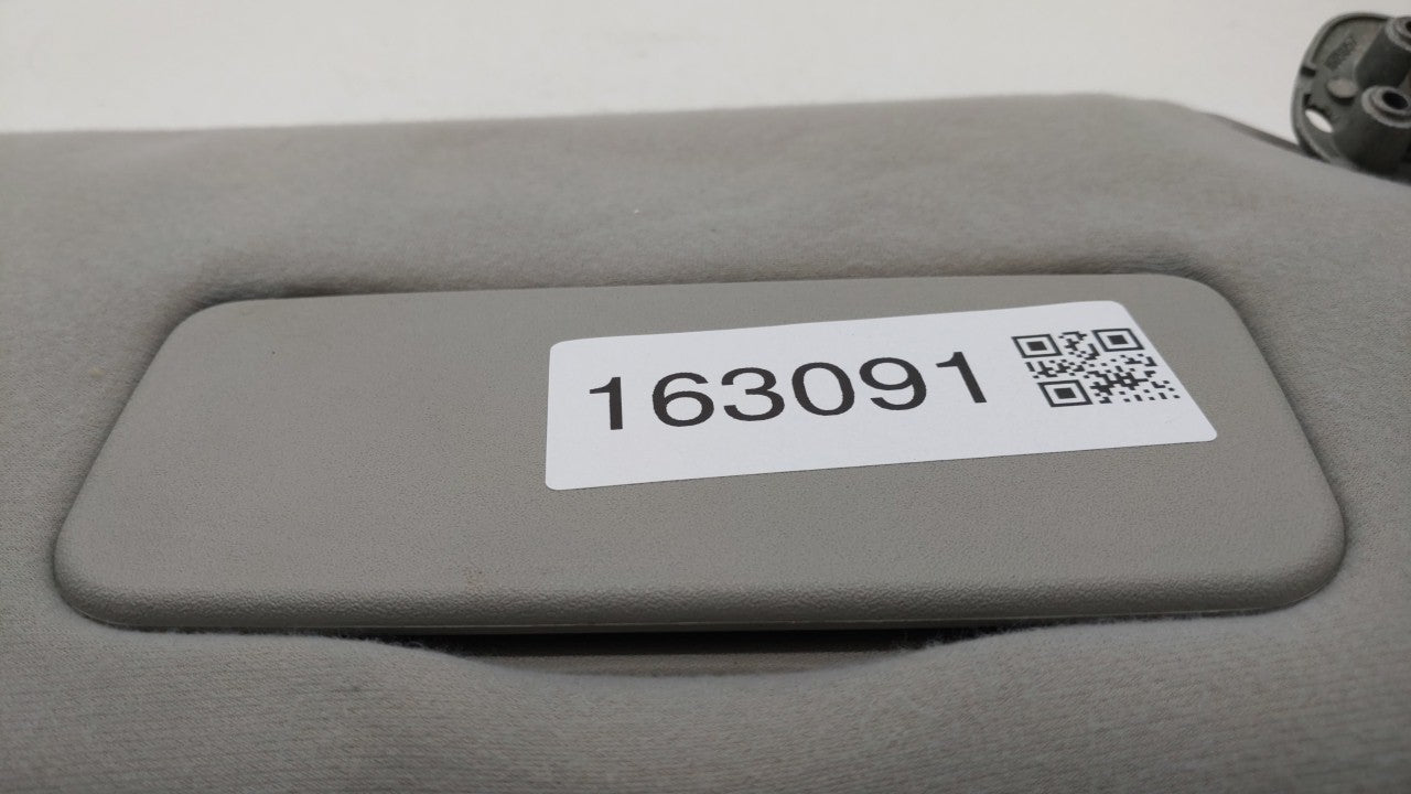 2014 Toyota Sienna Sun Visor Shade Replacement Passenger Right Mirror Fits Fits 2011 2012 2013 OEM Used Auto Parts - Oemused