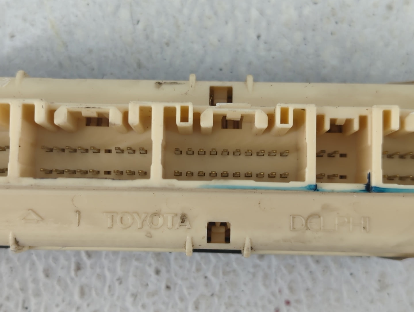 2013-2014 Toyota Tacoma PCM Engine Control Computer ECU ECM PCU OEM P/N:13629252 Fits Fits 2013 2014 OEM Used Auto Parts - O