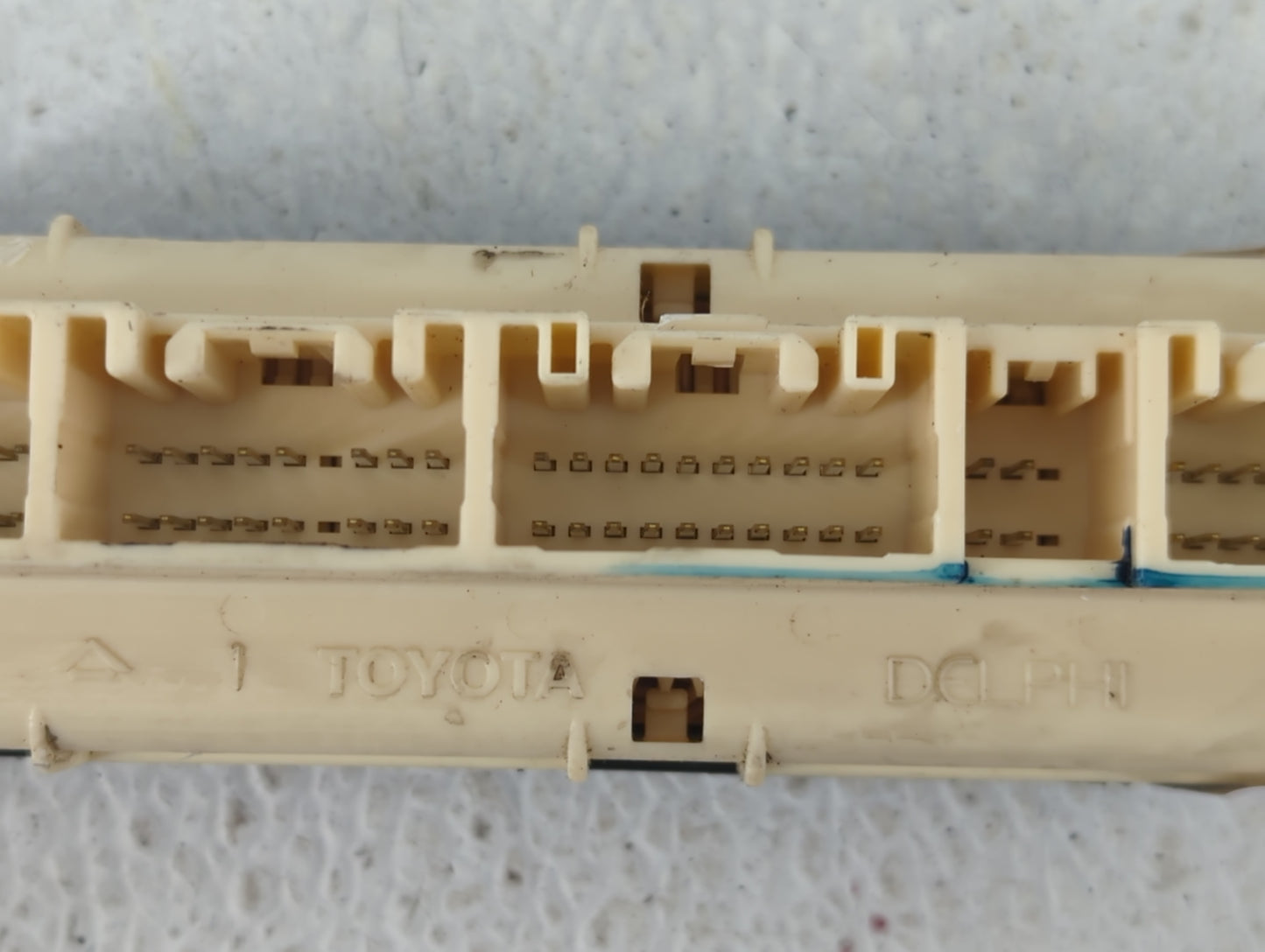 2013-2014 Toyota Tacoma PCM Engine Control Computer ECU ECM PCU OEM P/N:13629252 Fits Fits 2013 2014 OEM Used Auto Parts - O
