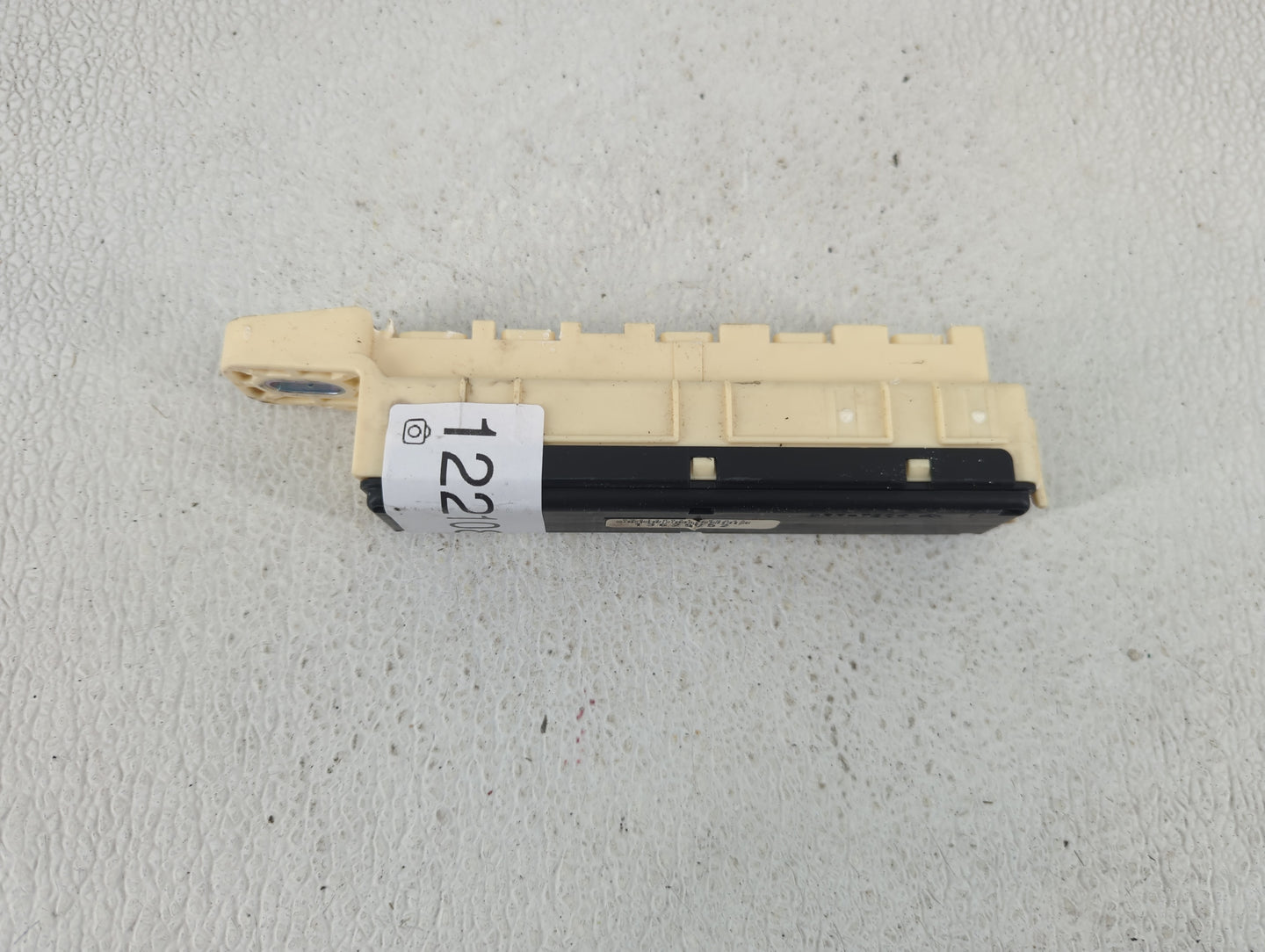 2013-2014 Toyota Tacoma PCM Engine Control Computer ECU ECM PCU OEM P/N:13629252 Fits Fits 2013 2014 OEM Used Auto Parts - O
