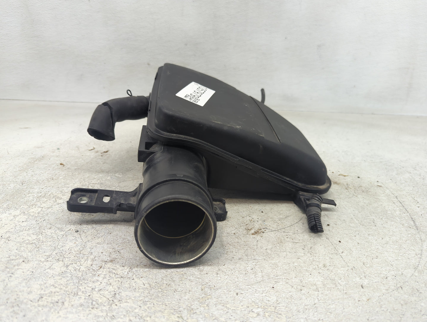 2005-2022 Toyota Tacoma Air Cleaner Intake-duct Hose Tube - Oemusedautoparts1.com
