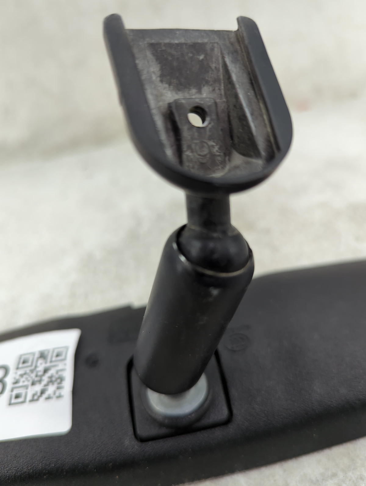 2014 Toyota Tacoma Interior Rear View Mirror Replacement OEM P/N:011083 Fits OEM Used Auto Parts - Oemusedautoparts1.com