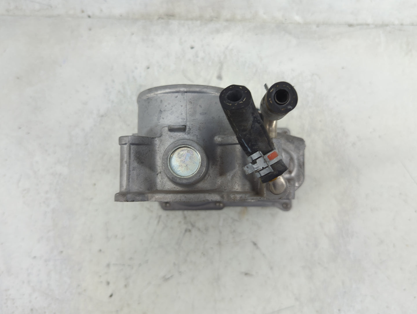 2005-2015 Toyota Tacoma Throttle Body P/N:22030-75020 Fits Fits 2005 2006 2007 2008 2009 2010 2011 2012 2013 2014 2015 OEM U