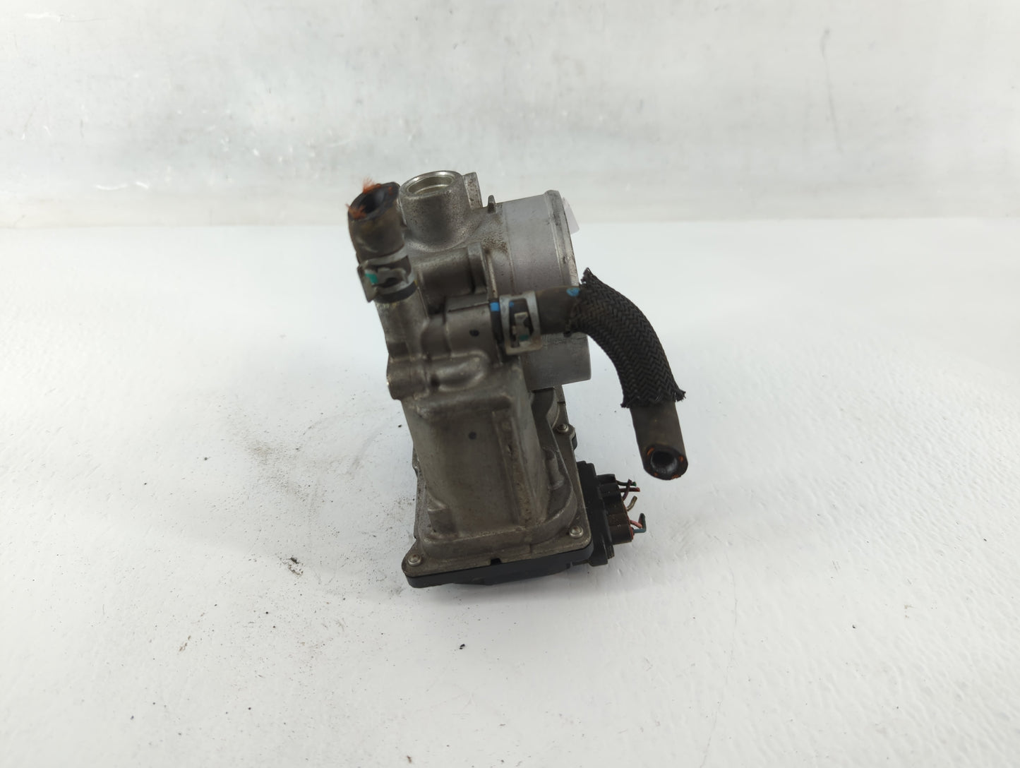 2005-2015 Toyota Tacoma Throttle Body P/N:22030 0P010 Fits Fits 2003 2004 2005 2006 2007 2008 2009 2010 2011 2012 2013 2014 
