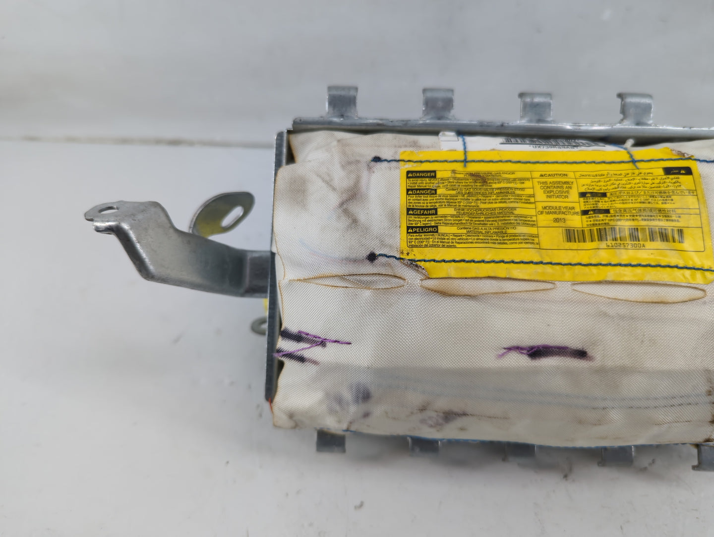 2010-2021 Toyota Tundra Air Bag Passenger Right Dashboard OEM P/N:82140-0C000 Fits OEM Used Auto Parts - Oemusedautoparts1.c