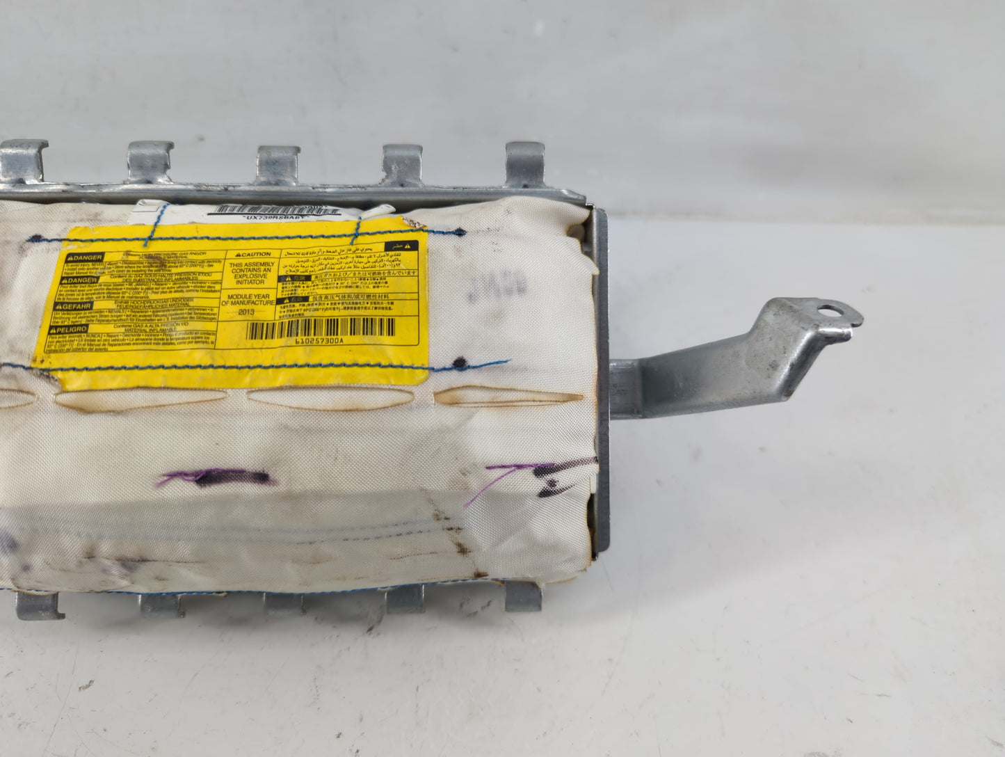 2010-2021 Toyota Tundra Air Bag Passenger Right Dashboard OEM P/N:82140-0C000 Fits OEM Used Auto Parts - Oemusedautoparts1.c