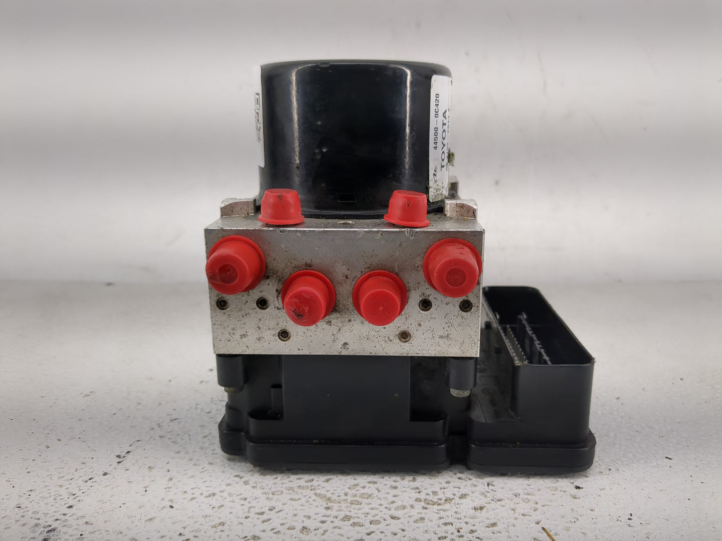 2014-2015 Toyota Tundra ABS Pump Control Module Replacement P/N:44500-0C420 Fits Fits 2014 2015 OEM Used Auto Parts - Oemuse