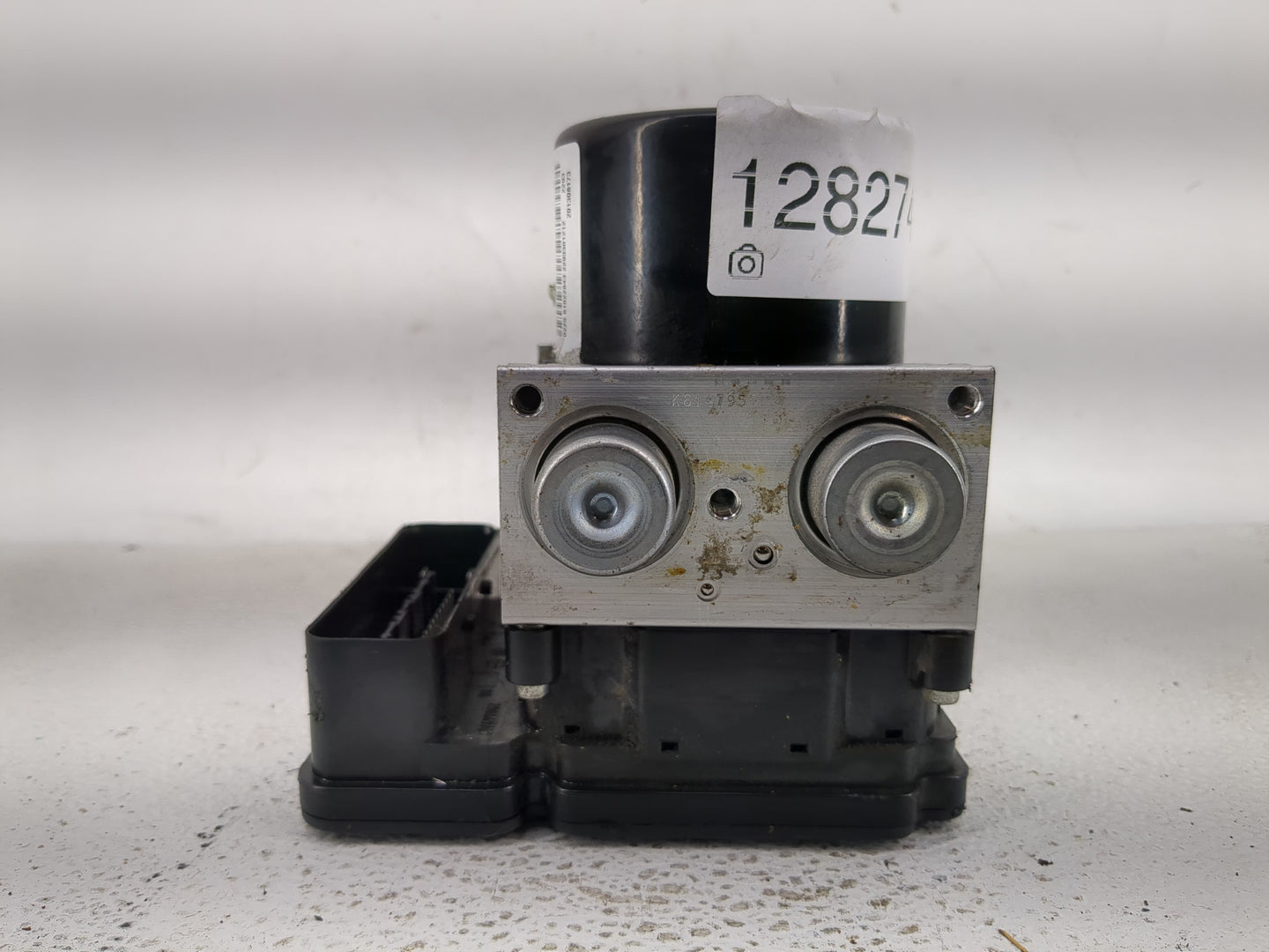 2014-2015 Toyota Tundra ABS Pump Control Module Replacement P/N:44500-0C420 Fits Fits 2014 2015 OEM Used Auto Parts - Oemuse