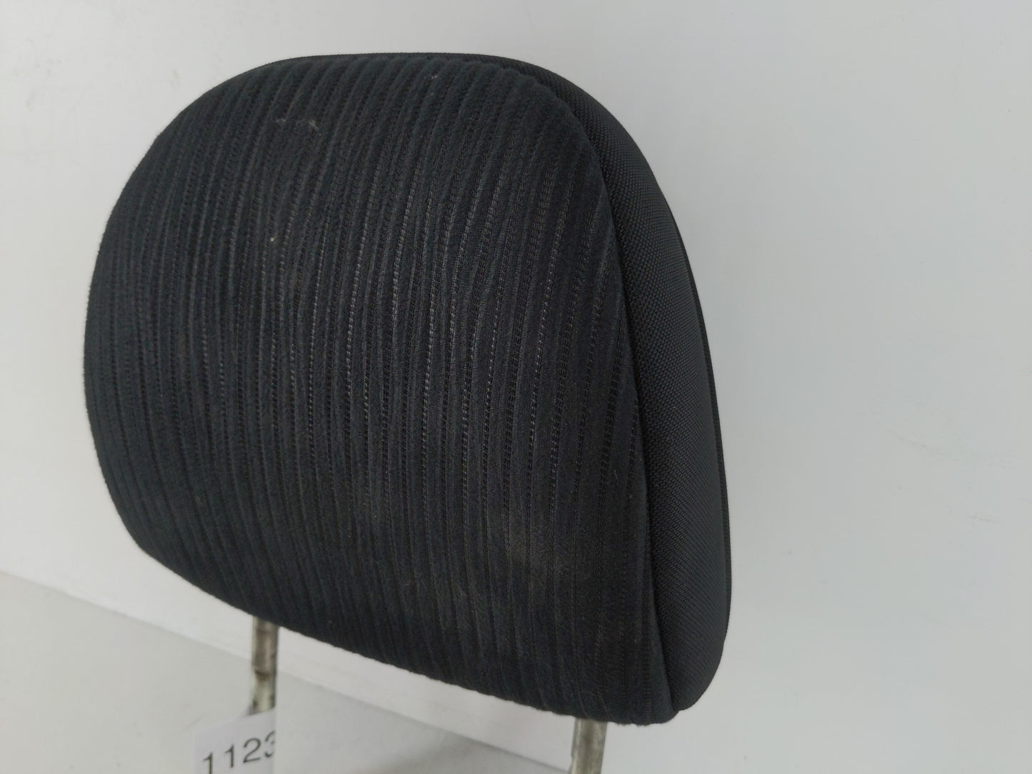 2009-2016 Toyota Venza Headrest Head Rest Rear Seat Fits Fits 2009 2010 2011 2012 2013 2014 2015 2016 OEM Used Auto Parts - 