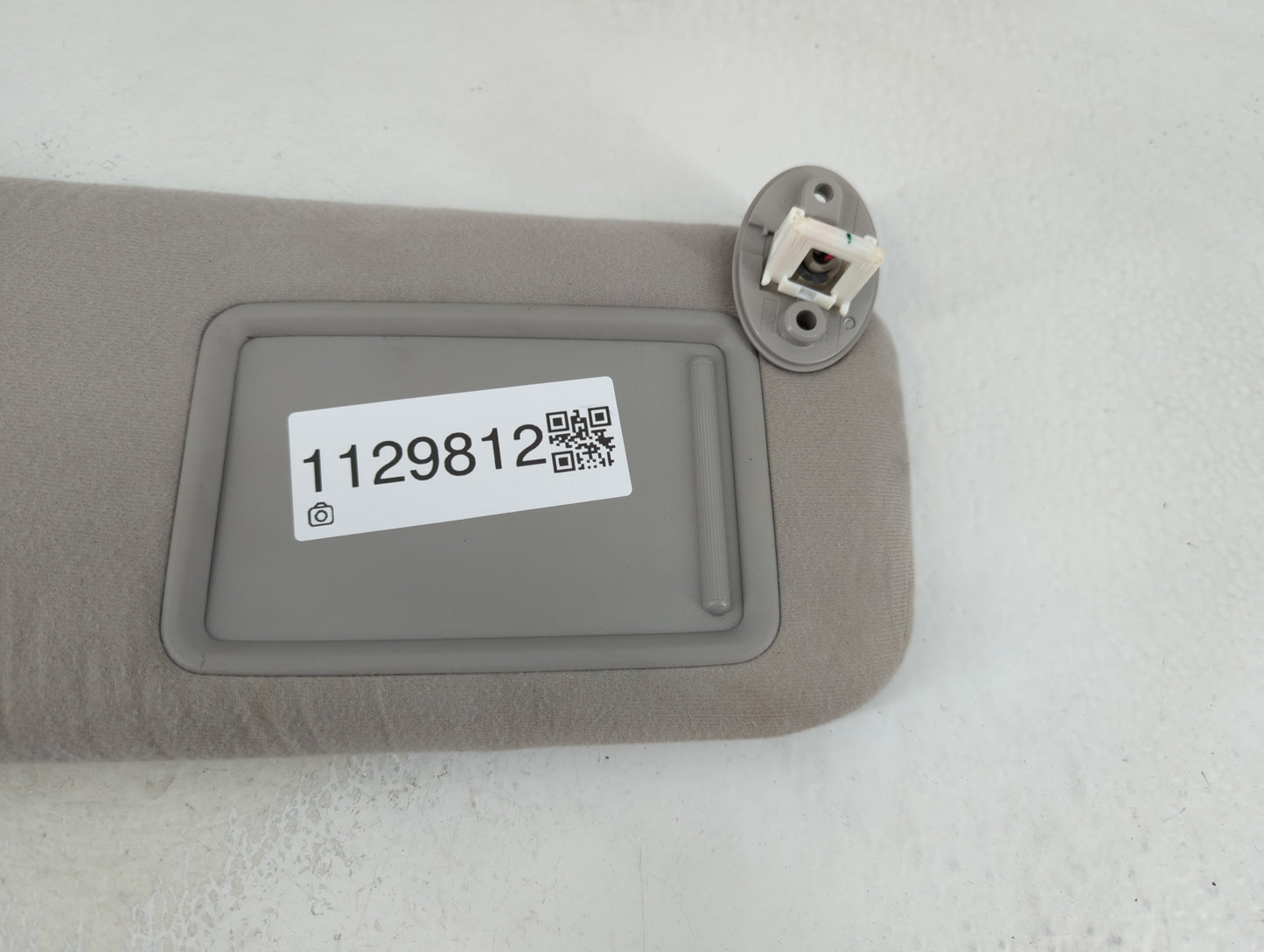 2010-2016 Toyota Venza Sun Visor Shade Replacement Passenger Right Mirror Fits Fits 2010 2011 2012 2013 2014 2015 2016 OEM U