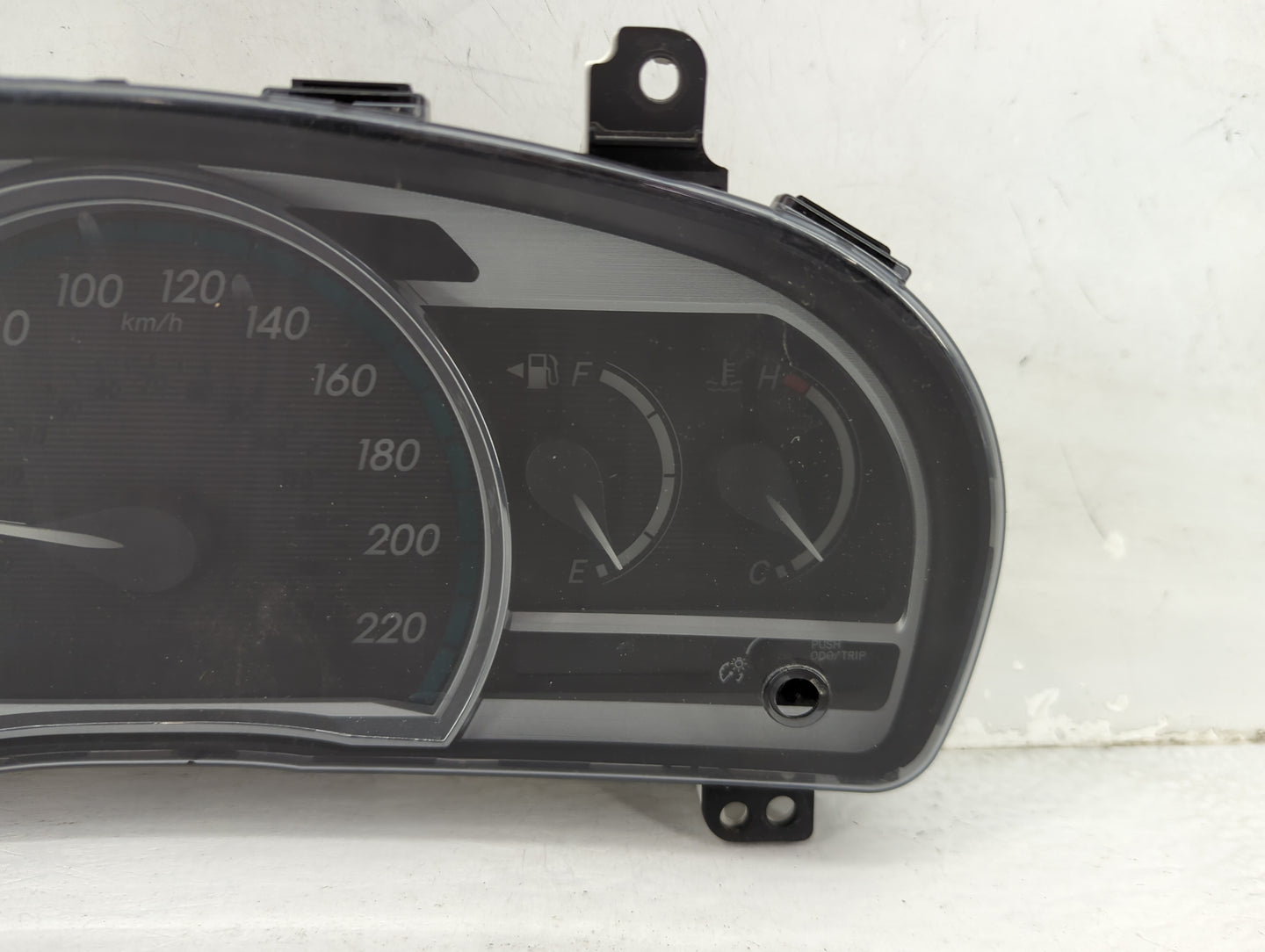 2013-2016 Toyota Venza Instrument Cluster Speedometer Gauges P/N:83800-0T161-00 TN257490-2691 Fits Fits 2013 2014 2015 2016 