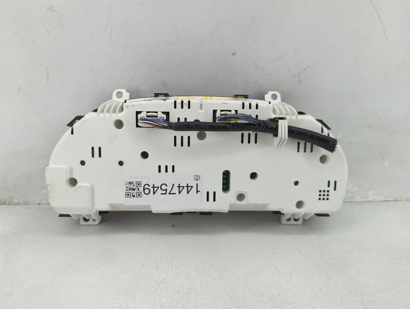 2013-2016 Toyota Venza Instrument Cluster Speedometer Gauges P/N:83800-0T161-00 TN257490-2691 Fits Fits 2013 2014 2015 2016 