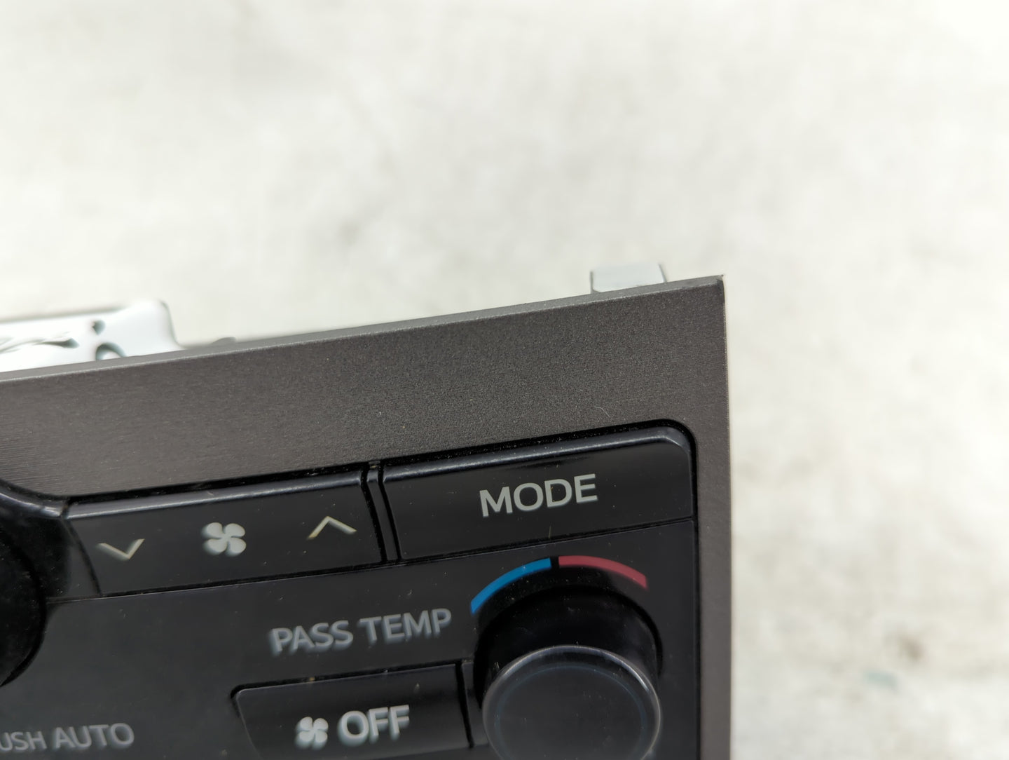 2013-2016 Toyota Venza Climate Control Module Temperature AC/Heater Replacement P/N:55900-0T040 Fits Fits 2013 2014 2015 201
