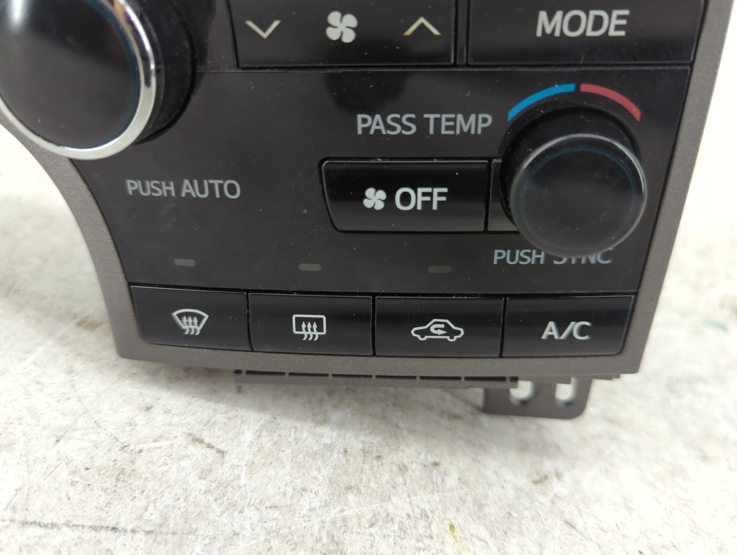 2013-2016 Toyota Venza Climate Control Module Temperature AC/Heater Replacement P/N:55900-0T040 Fits Fits 2013 2014 2015 201