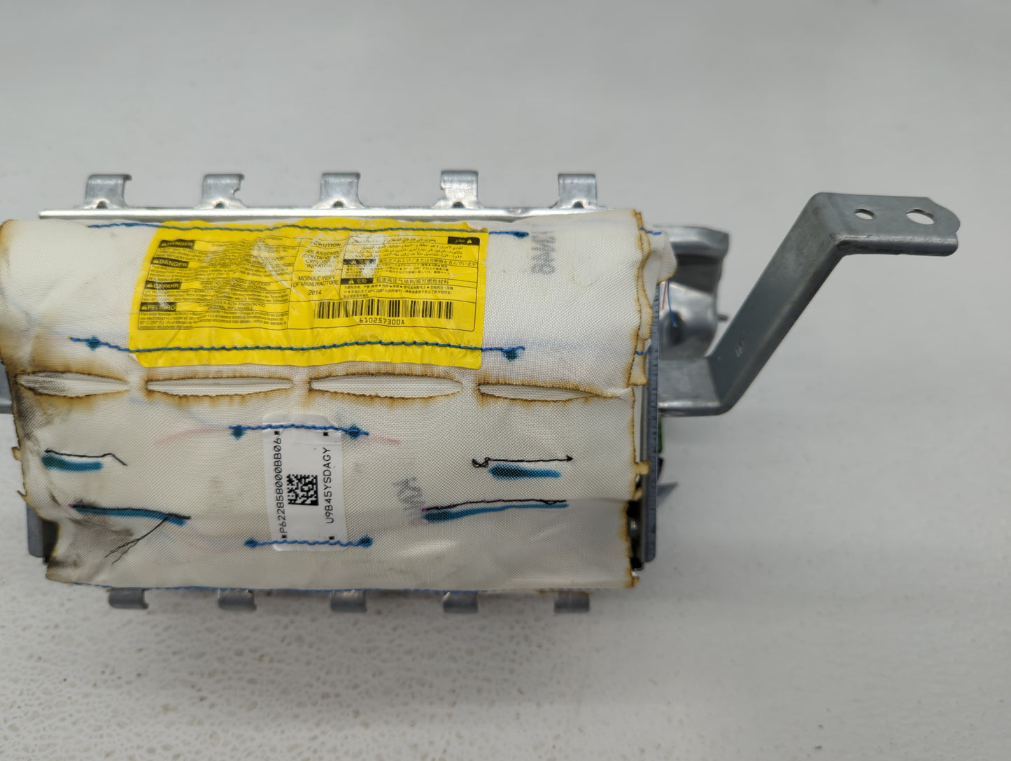2014-2016 Toyota Venza Air Bag Passenger Right Dashboard Oem - Oemusedautoparts1.com