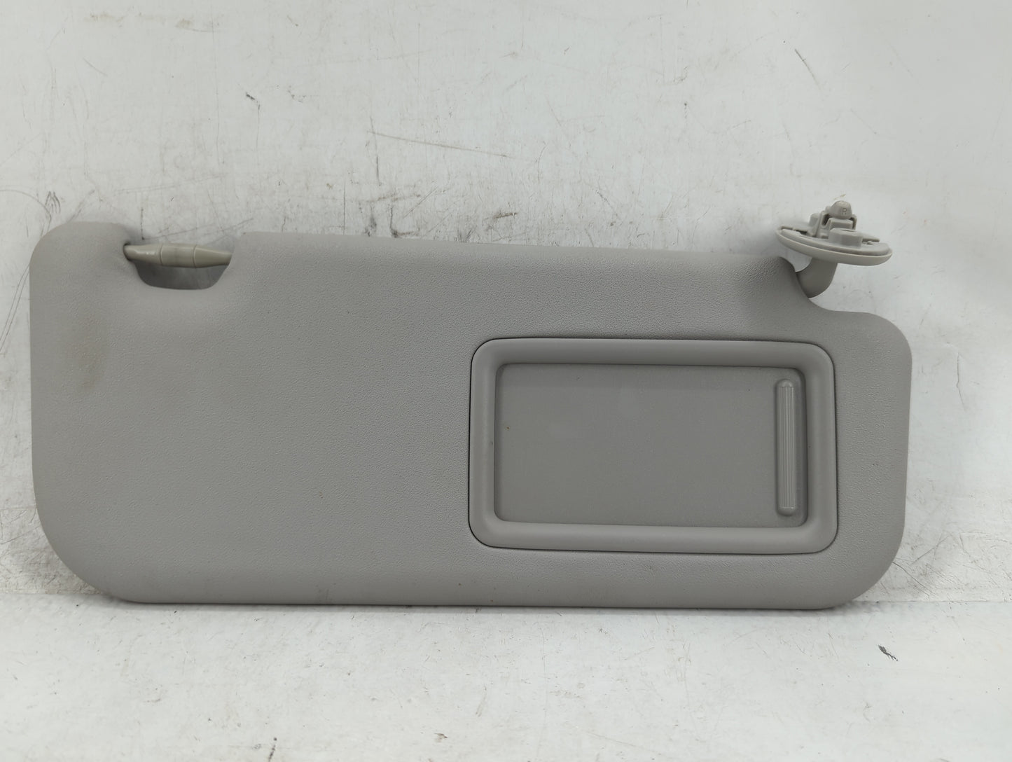 2013-2014 Toyota Yaris Sun Visor Shade Replacement Passenger Right Mirror Fits Fits 2013 2014 OEM Used Auto Parts - Oemuseda
