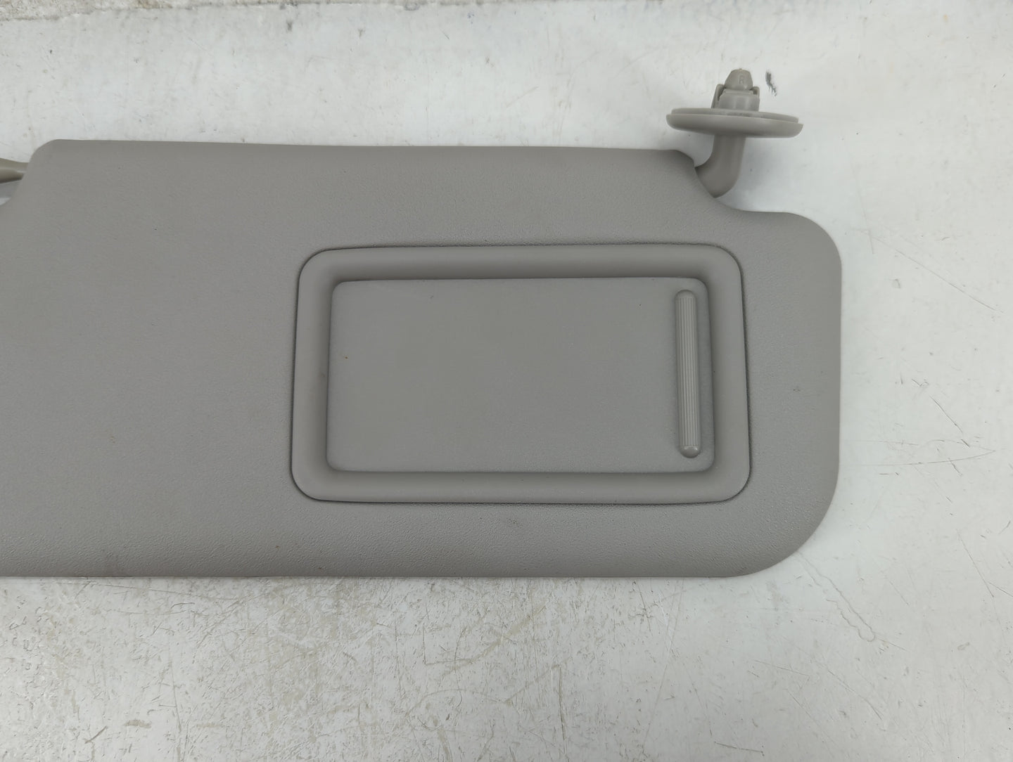 2013-2014 Toyota Yaris Sun Visor Shade Replacement Passenger Right Mirror Fits Fits 2013 2014 OEM Used Auto Parts - Oemuseda
