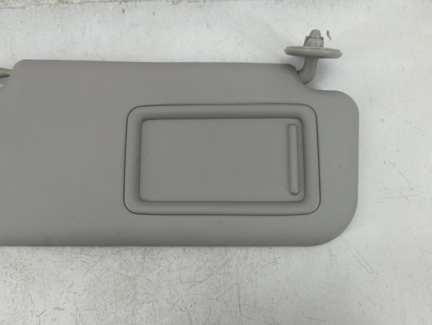 2013-2014 Toyota Yaris Sun Visor Shade Replacement Passenger Right Mirror Fits Fits 2013 2014 OEM Used Auto Parts - Oemuseda