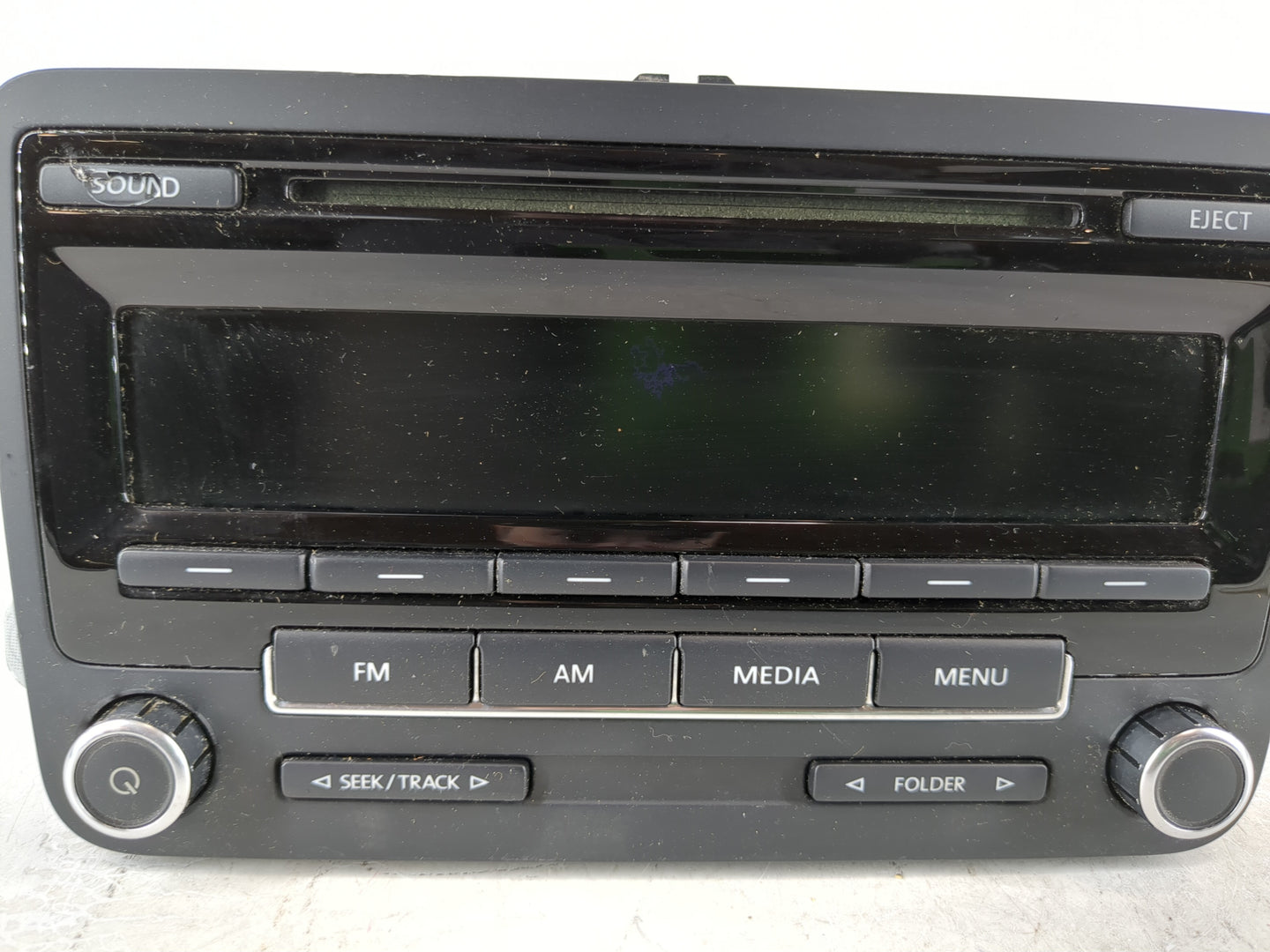 2012-2016 Volkswagen Beetle Radio AM FM Cd Player Receiver Replacement P/N:1K0 035 164 D 1K0 035 164 F Fits OEM Used Auto Pa