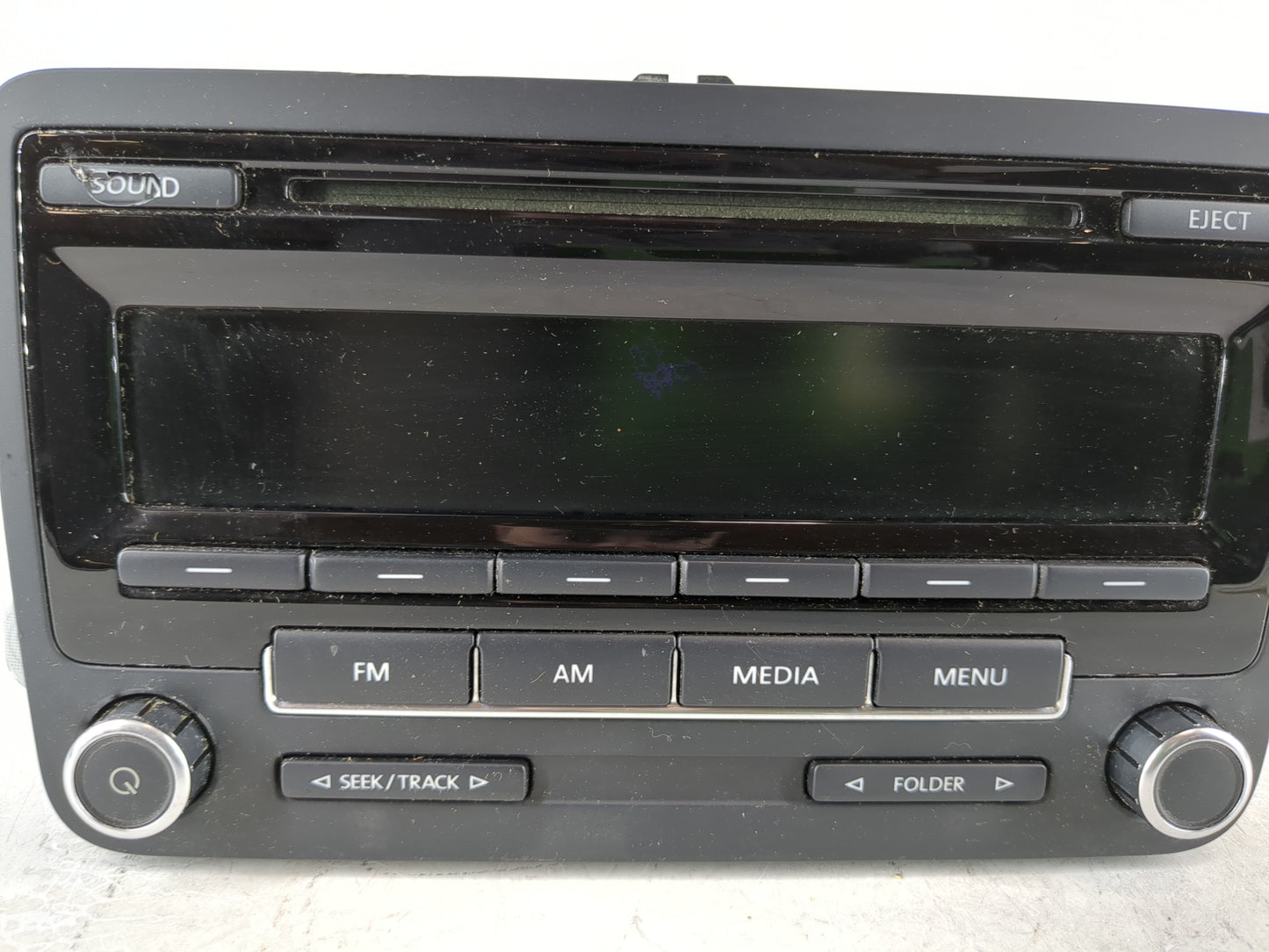 2012-2016 Volkswagen Beetle Radio AM FM Cd Player Receiver Replacement P/N:1K0 035 164 D 1K0 035 164 F Fits OEM Used Auto Pa