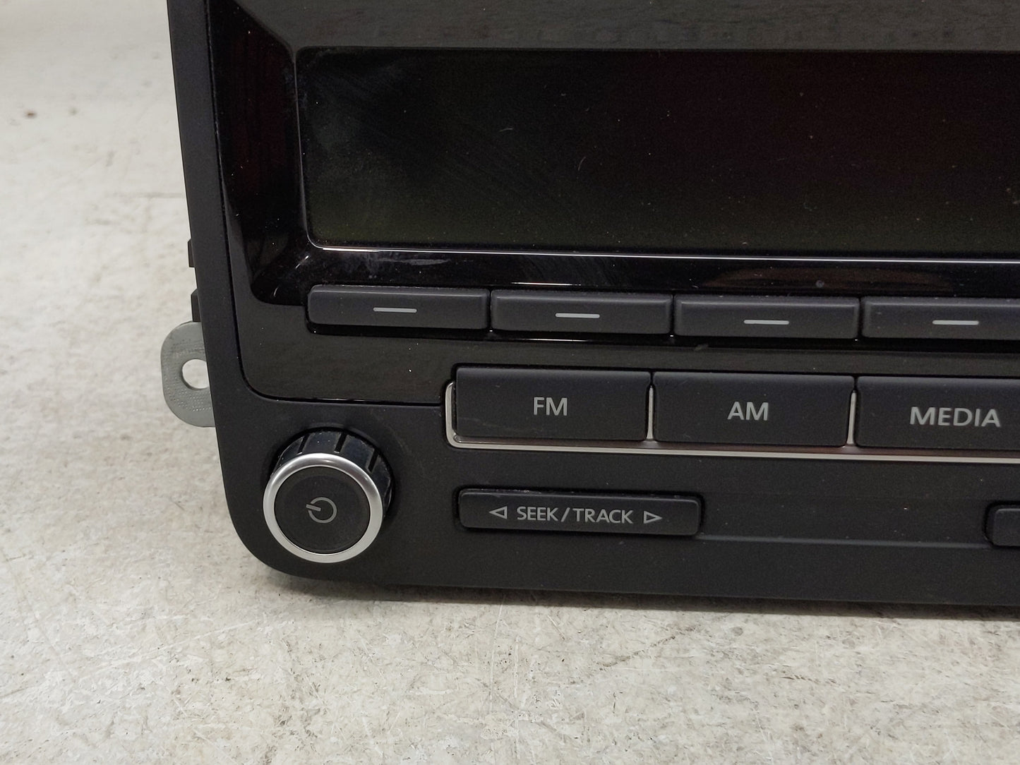 2012-2015 Volkswagen Beetle Radio AM FM Cd Player Receiver Replacement P/N:1K0 035 164 D Fits Fits 2010 2011 2012 2013 2014 