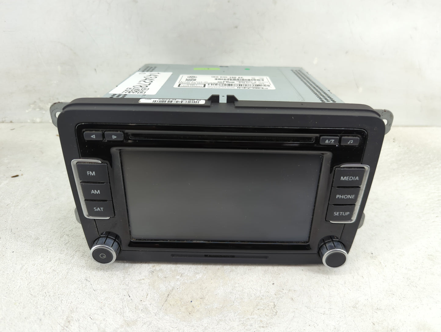 2014-2016 Volkswagen Beetle Radio AM FM Cd Player Receiver Replacement P/N:1K0 035 180 AF 28372938 Fits Fits 2014 2015 2016 