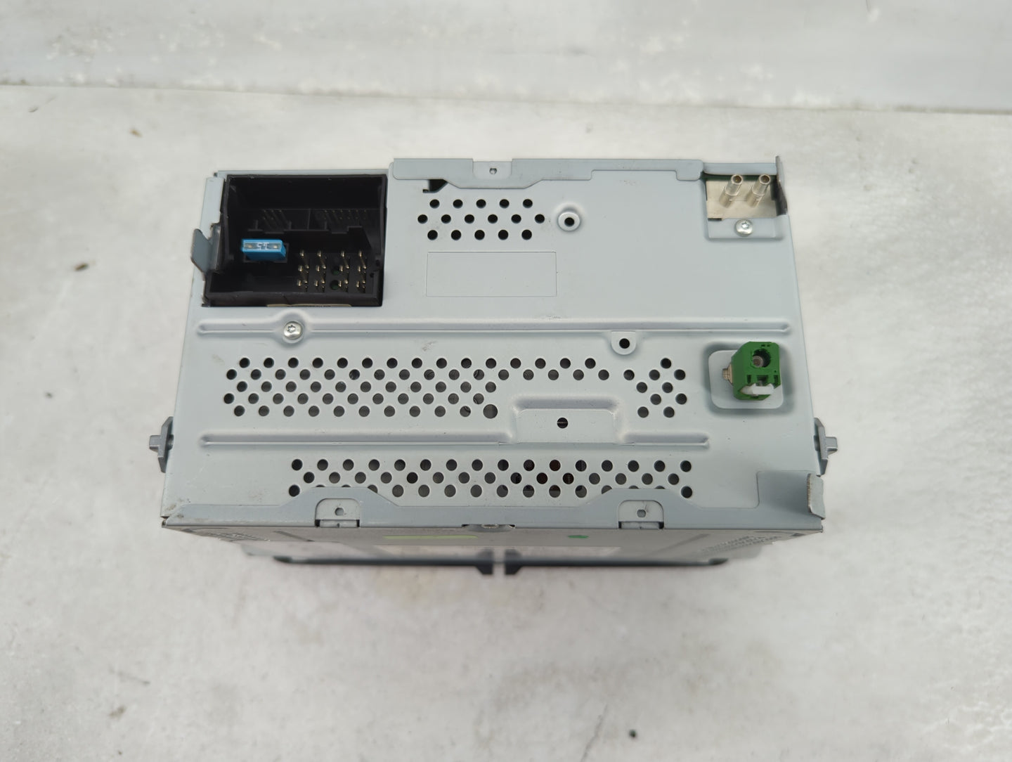 2014-2016 Volkswagen Beetle Radio AM FM Cd Player Receiver Replacement P/N:1K0 035 180 AF 28372938 Fits Fits 2014 2015 2016 