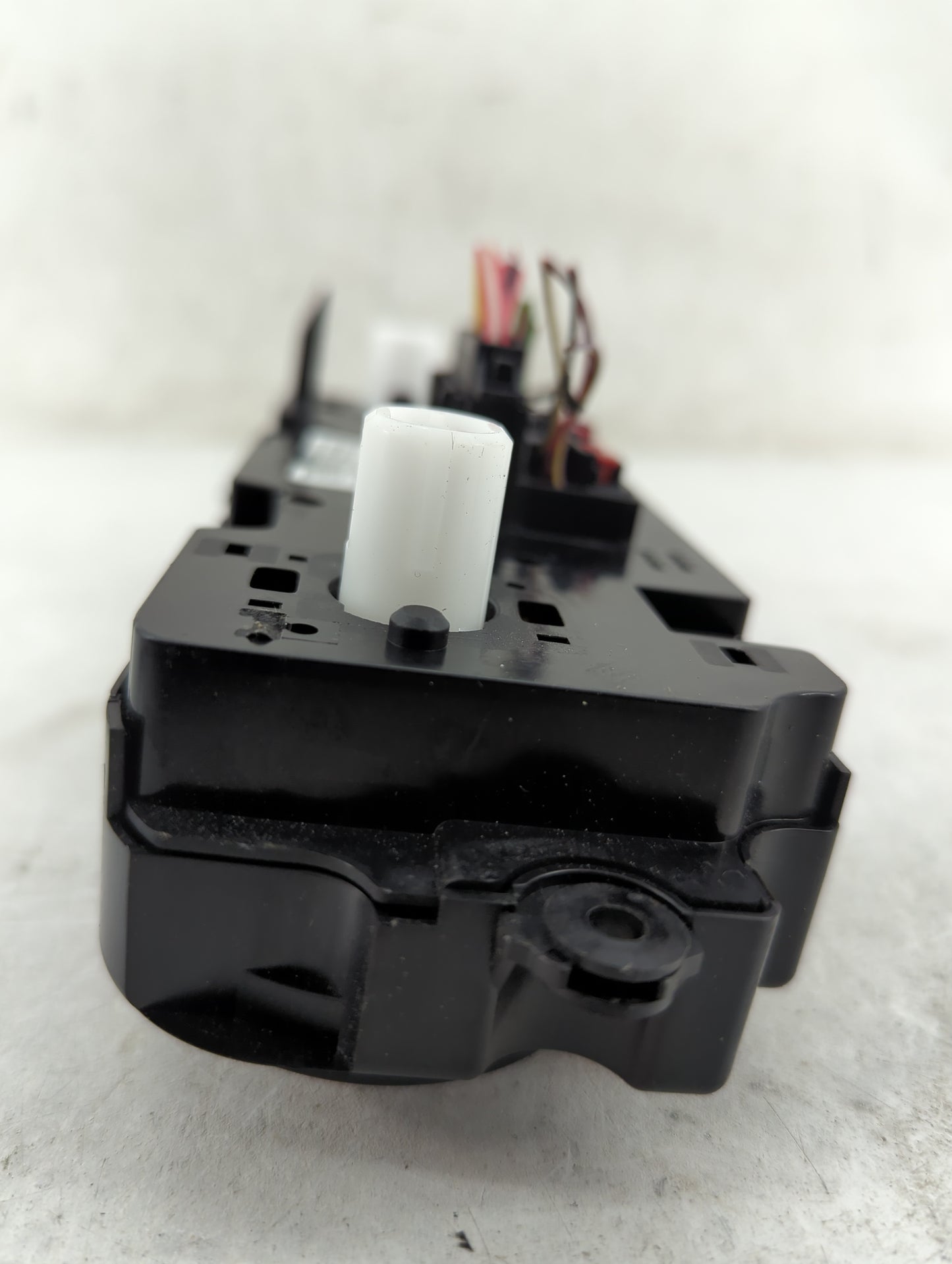 2012-2016 Volkswagen Beetle Climate Control Module Temperature AC/Heater Replacement P/N:5C0820047BC 91151-908/0000 Fits OEM