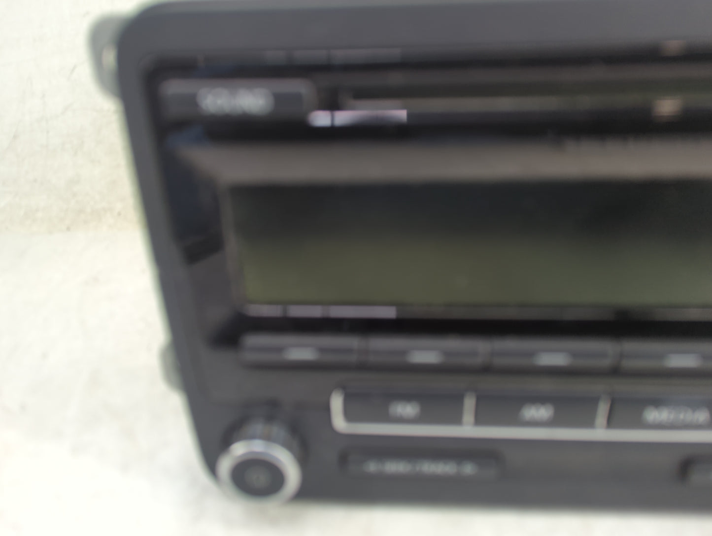 2012-2015 Volkswagen Beetle Radio AM FM Cd Player Receiver Replacement P/N:1K0035164D 28354080 Fits OEM Used Auto Parts - Oe