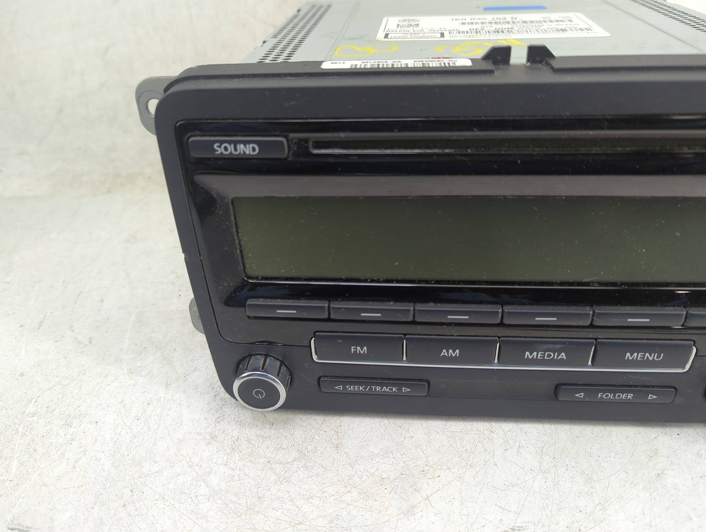 2012-2015 Volkswagen Beetle Radio AM FM Cd Player Receiver Replacement P/N:1K0035164D 28354080 Fits OEM Used Auto Parts - Oe